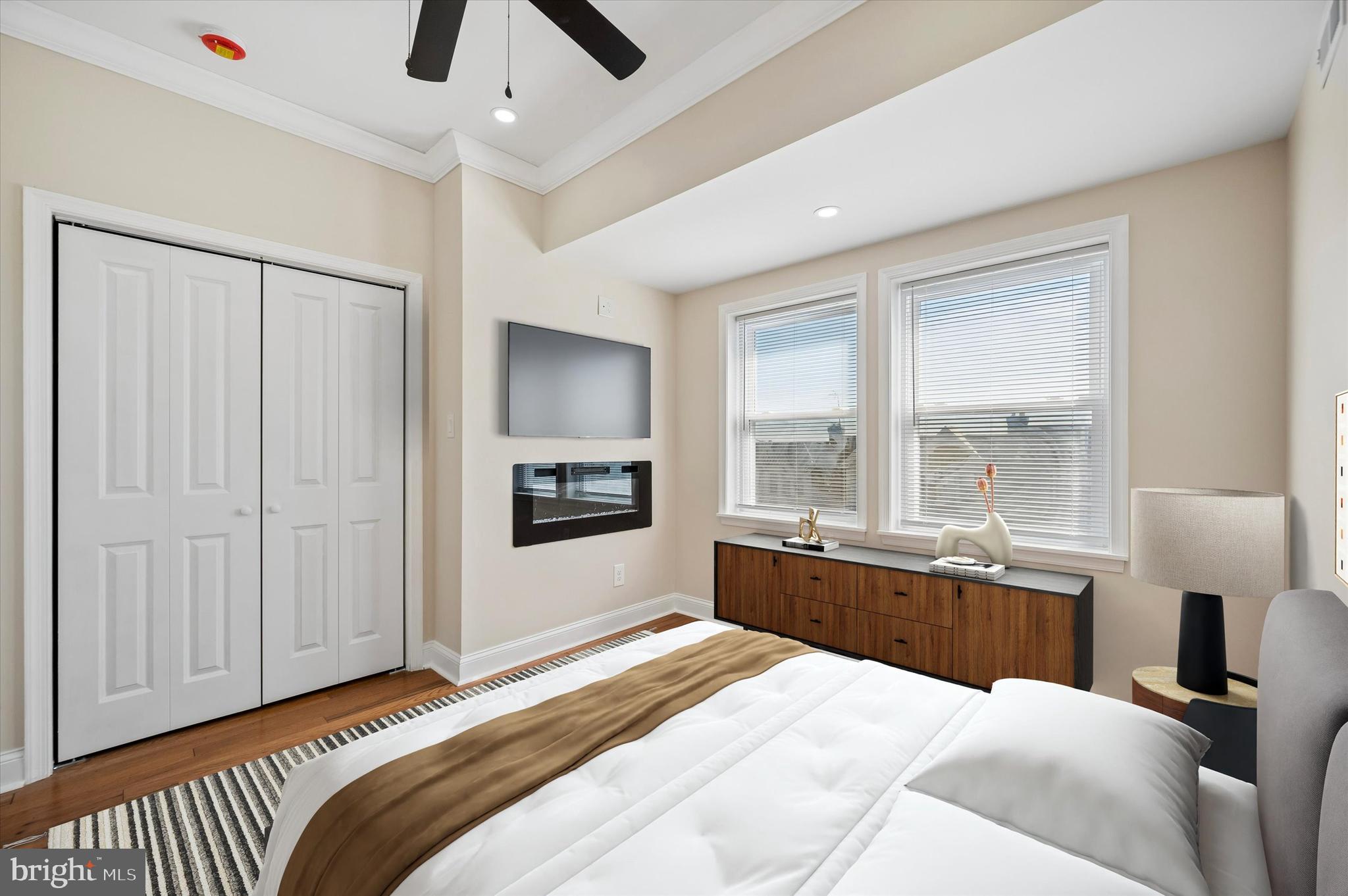 5753 HADDINGTON STREET