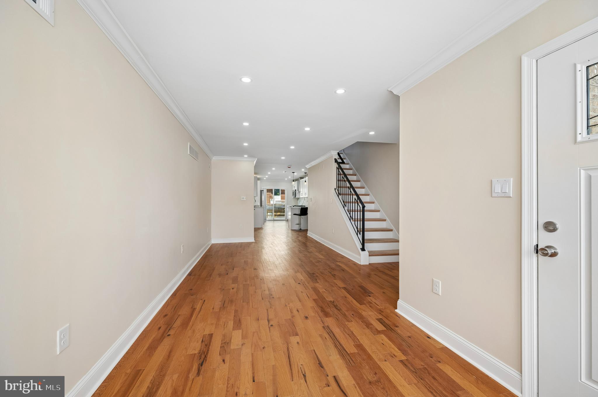 5753 HADDINGTON STREET