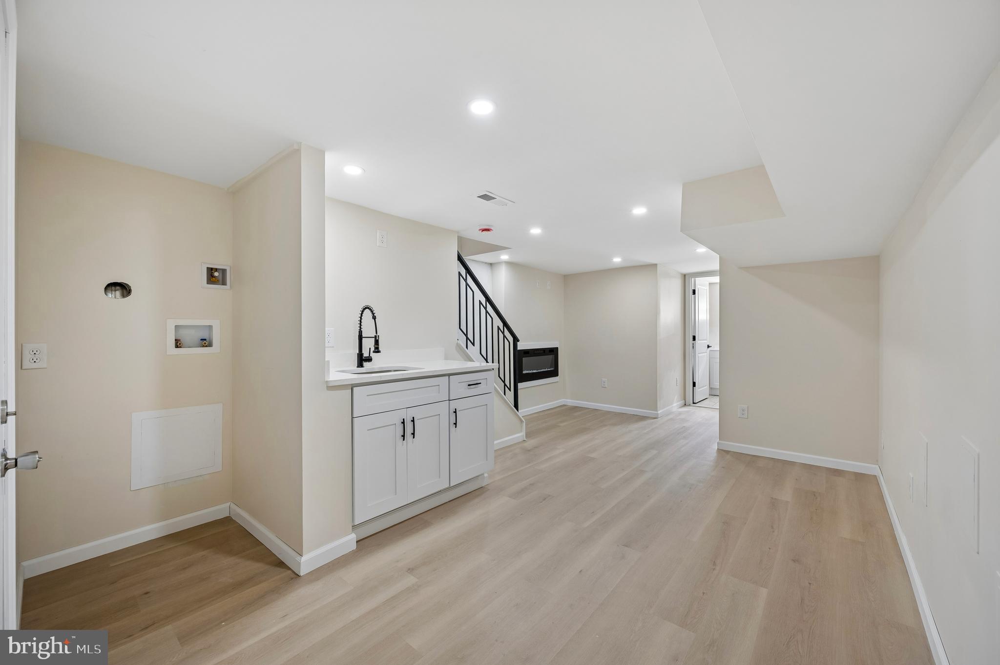 5753 HADDINGTON STREET