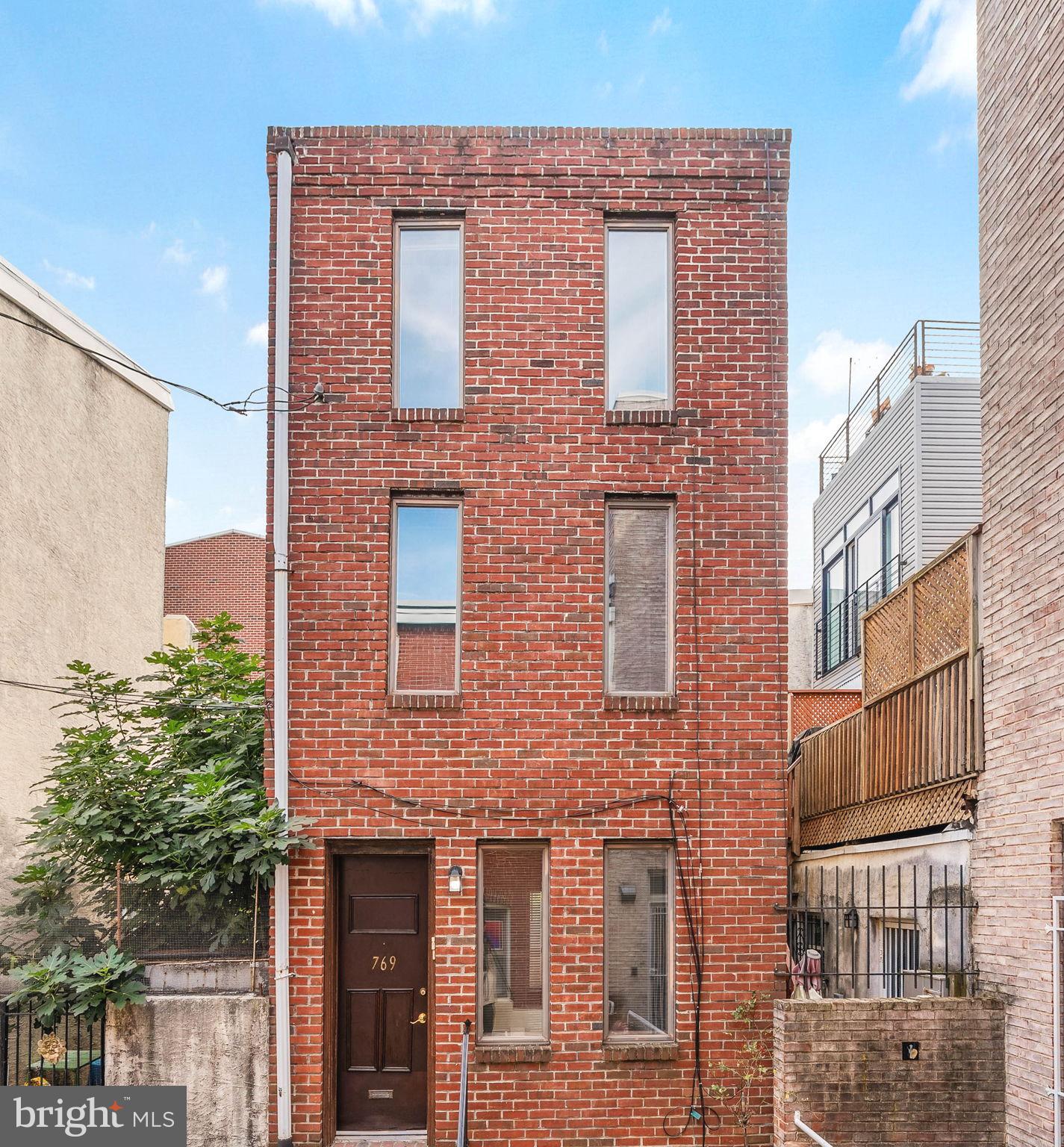 769 S SHERIDAN STREET