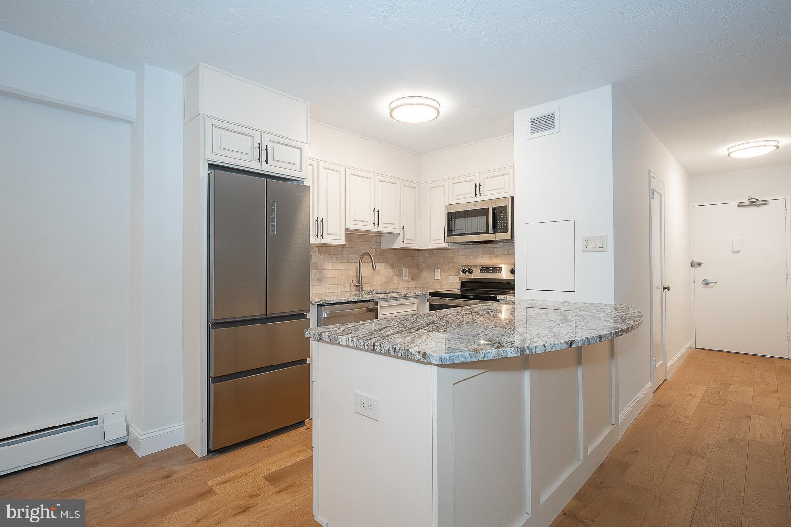 1900 JOHN F KENNEDY BOULEVARD 402