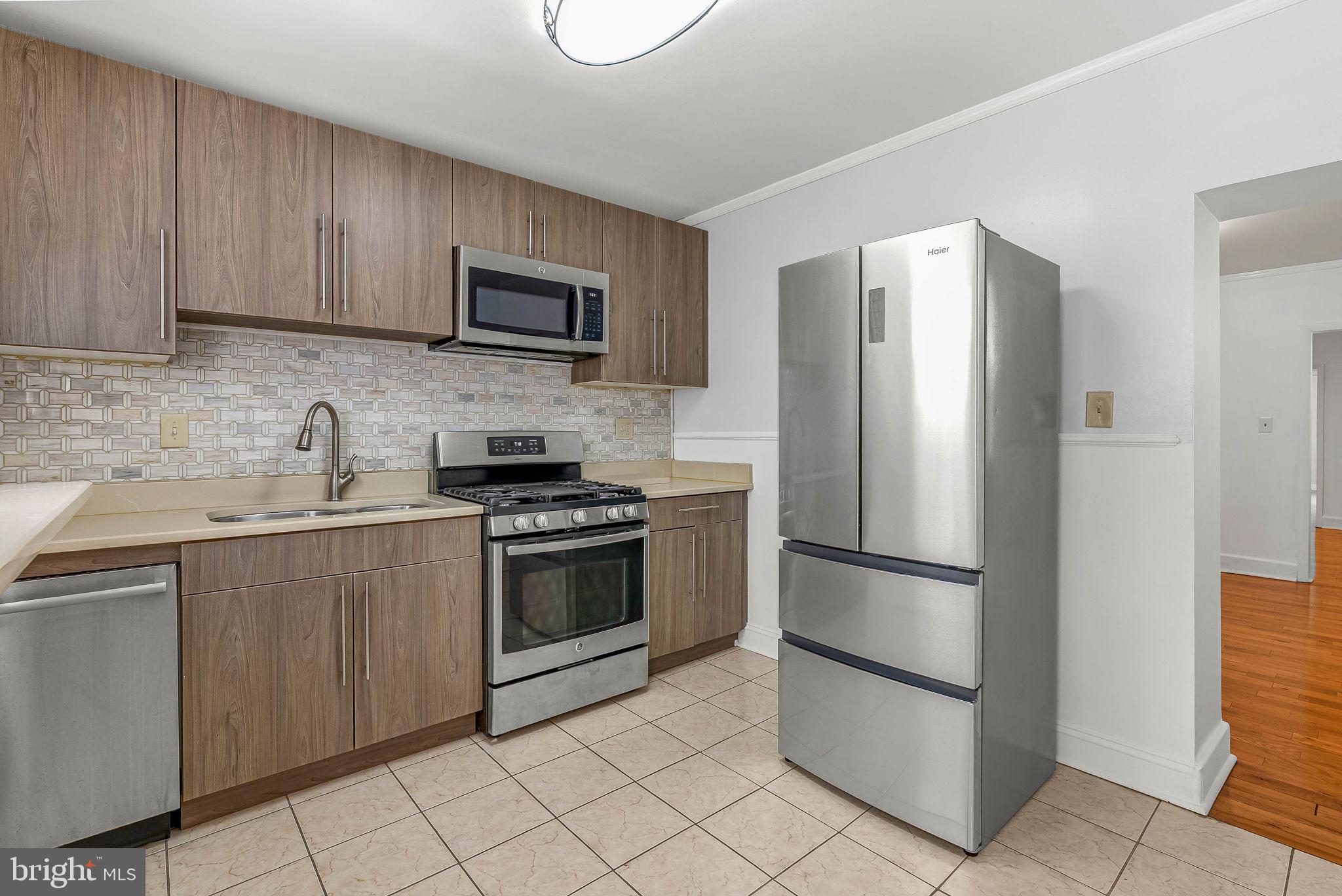 2440 CARPENTER STREET A