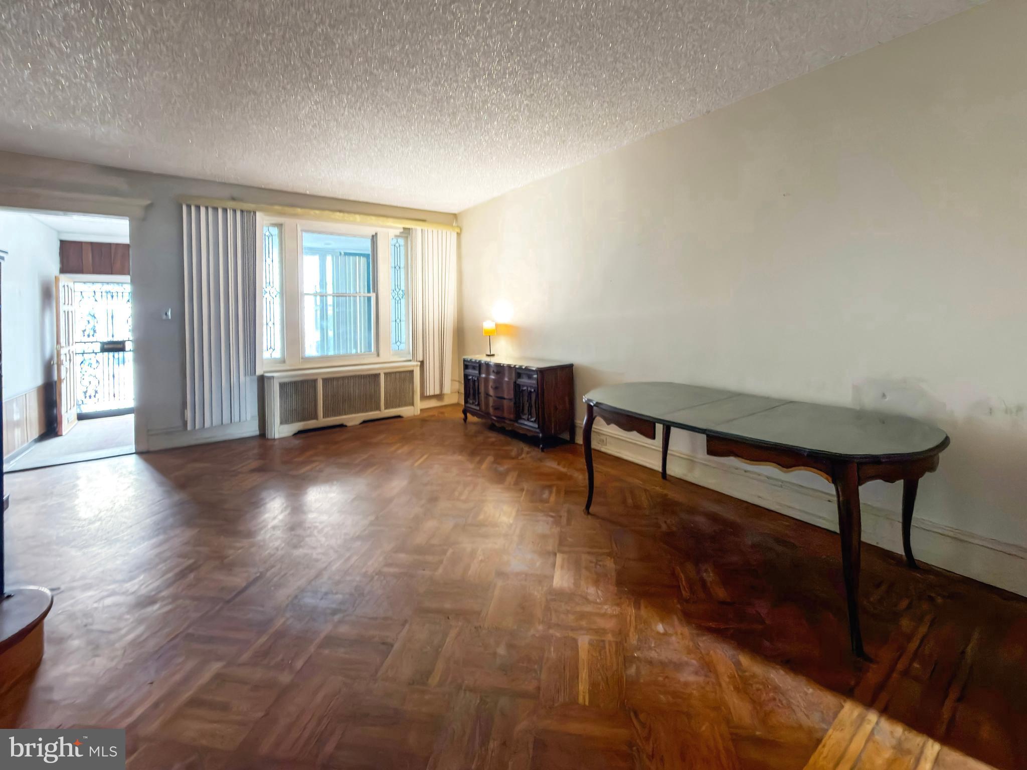 6144 CATHARINE STREET