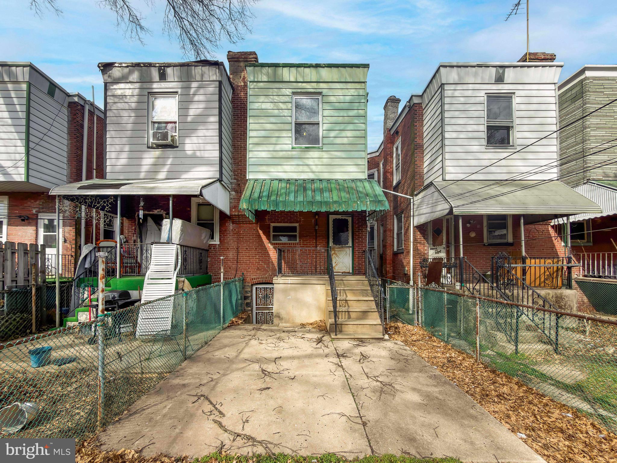 6144 CATHARINE STREET