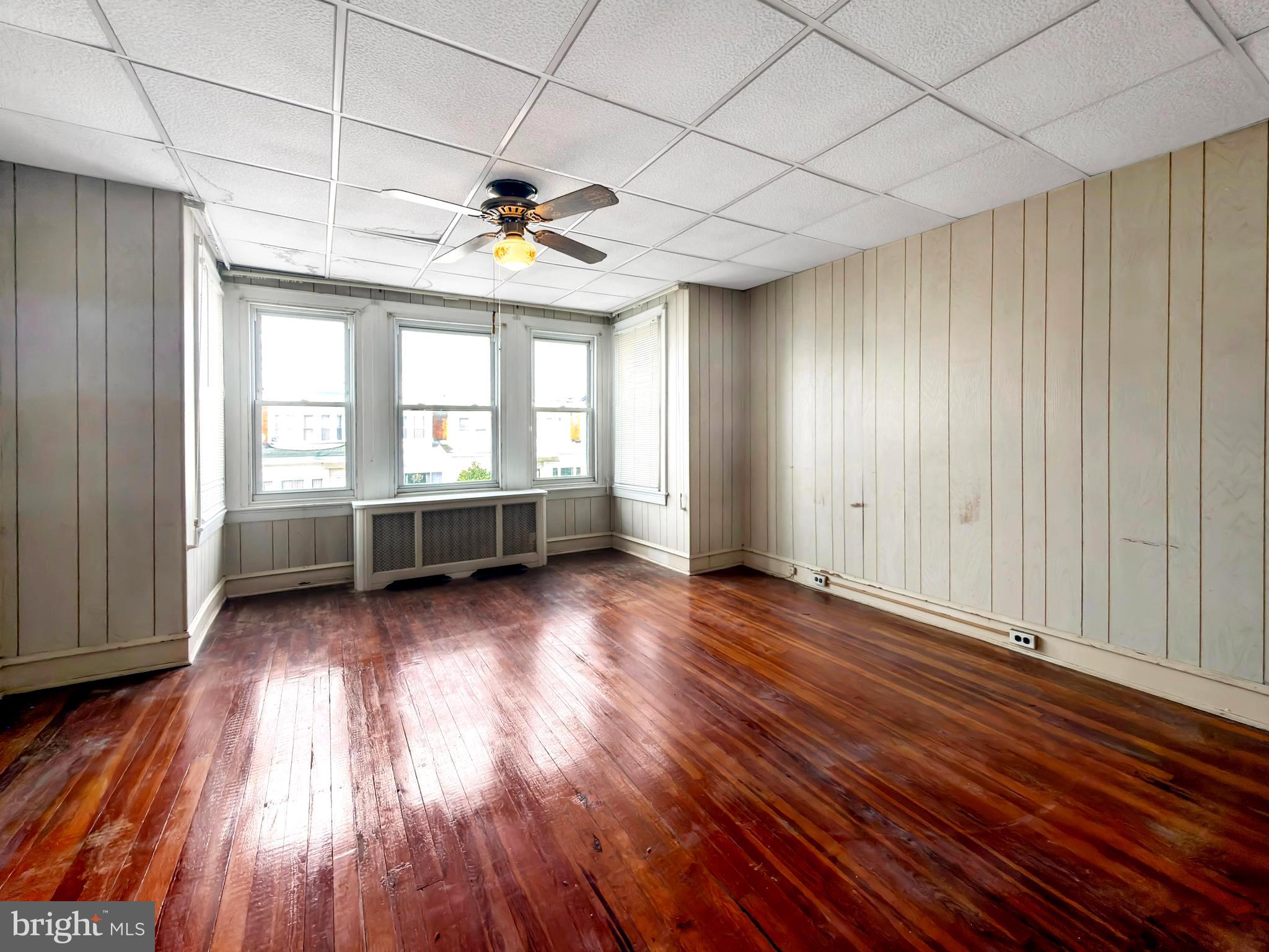 6144 CATHARINE STREET