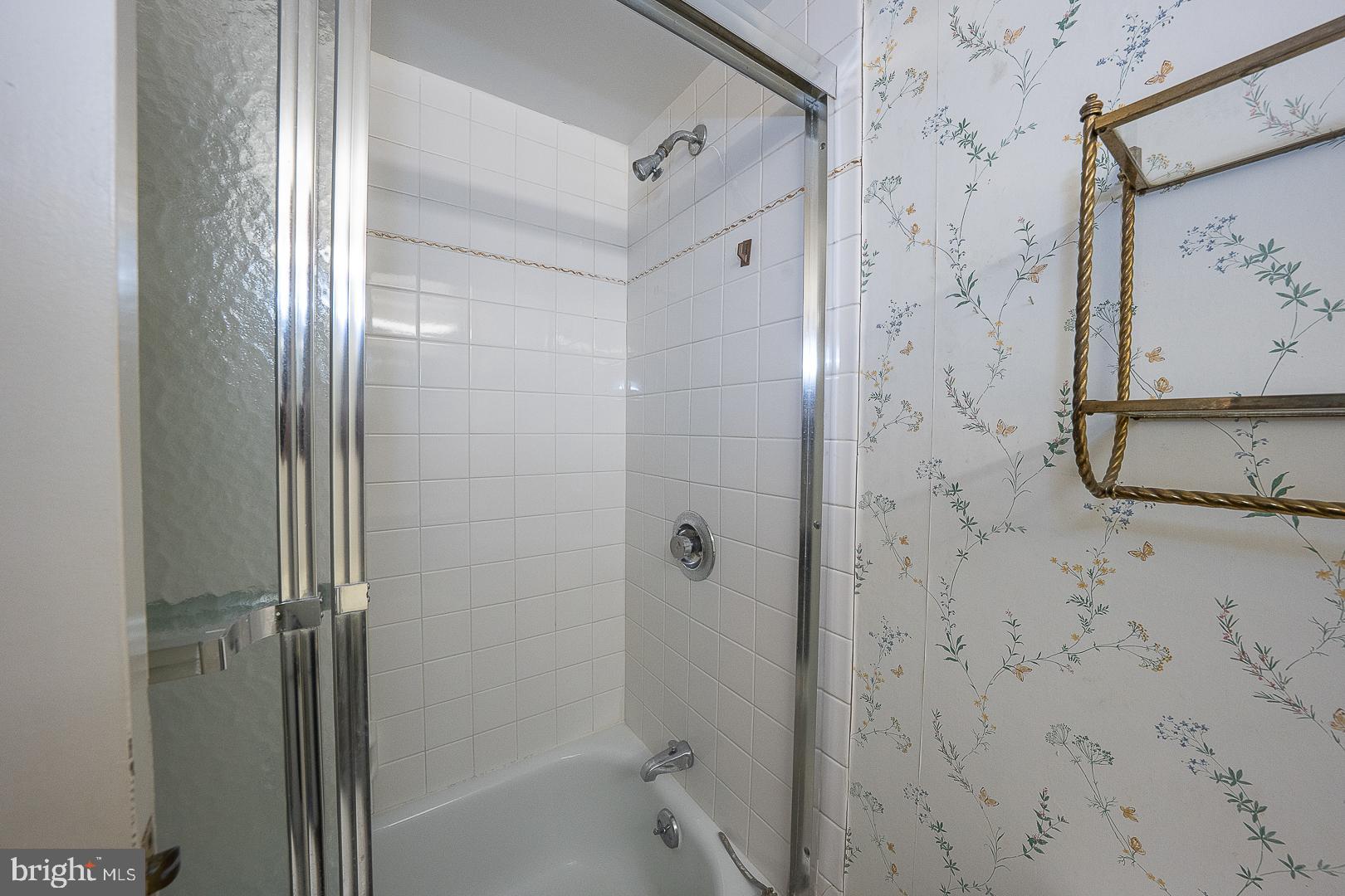 1901 JOHN F KENNEDY BOULEVARD 718