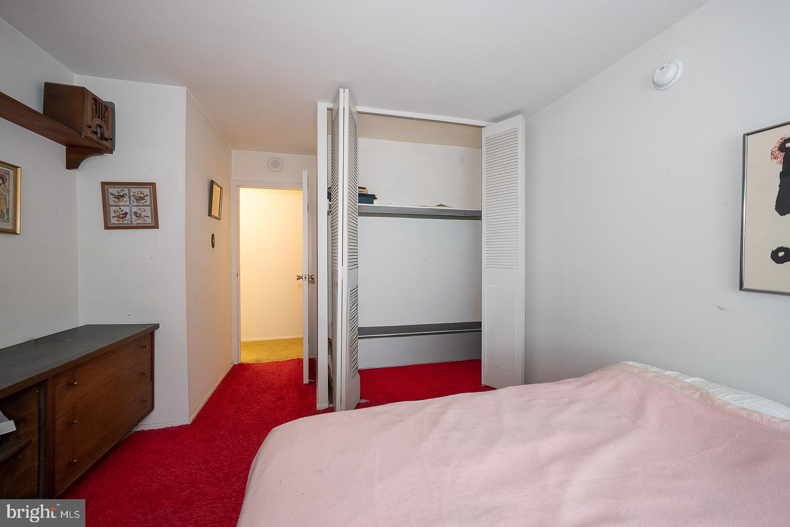 1901 JOHN F KENNEDY BOULEVARD 718