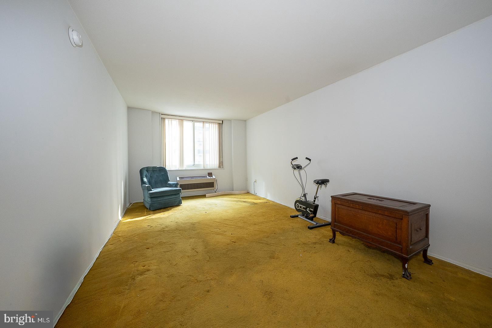 1901 JOHN F KENNEDY BOULEVARD 718