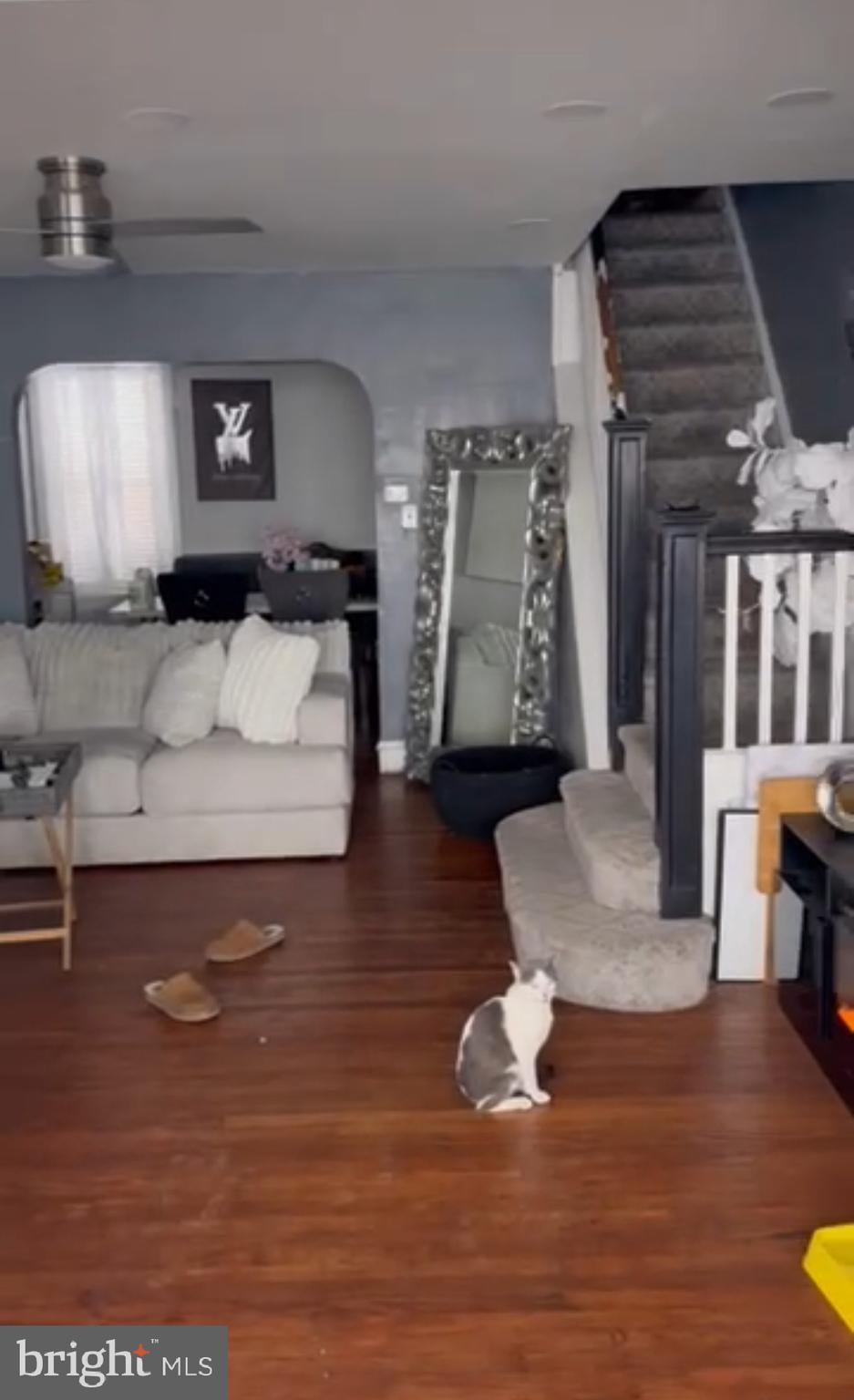 5754 N MARVINE STREET