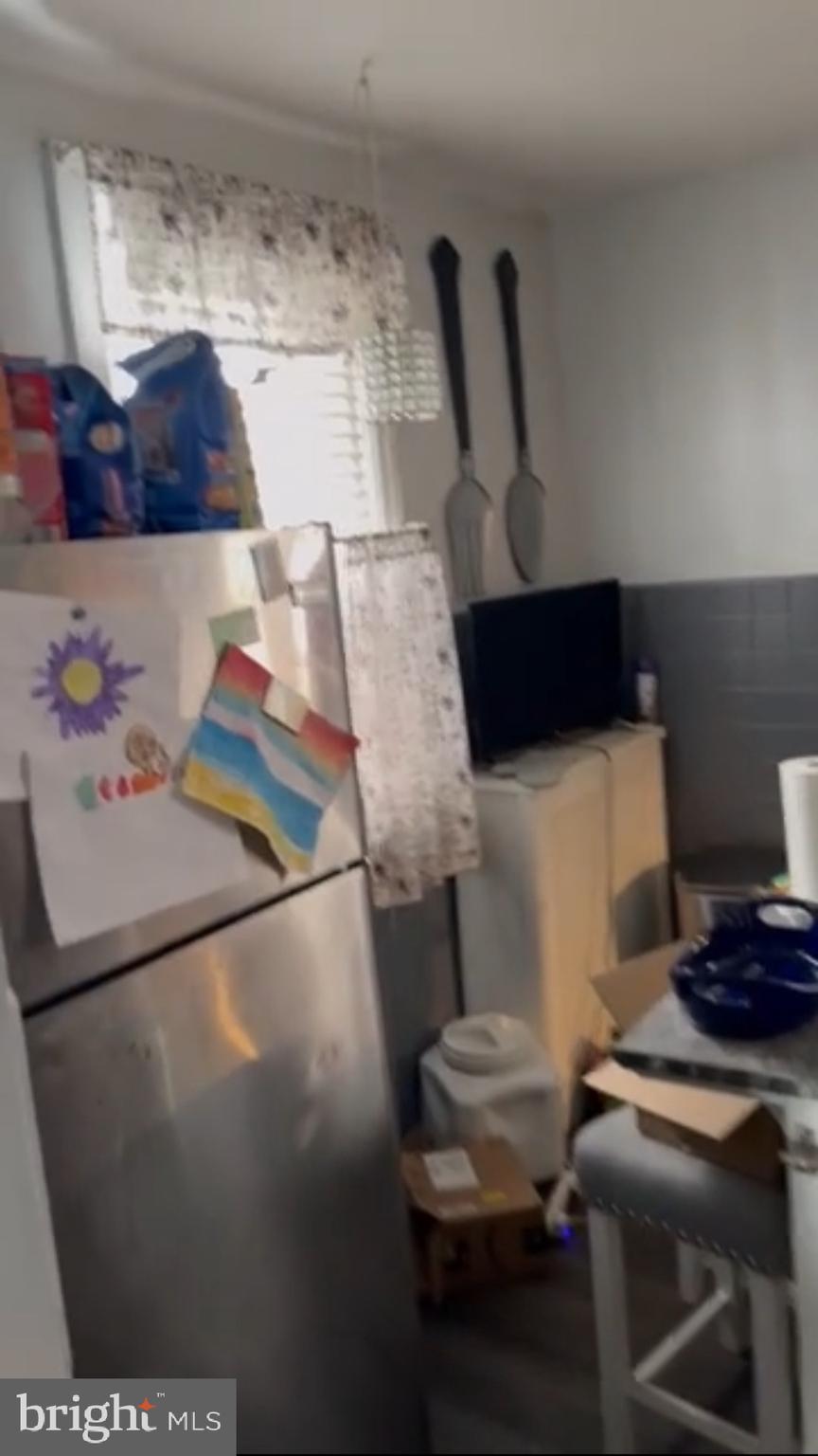 5754 N MARVINE STREET