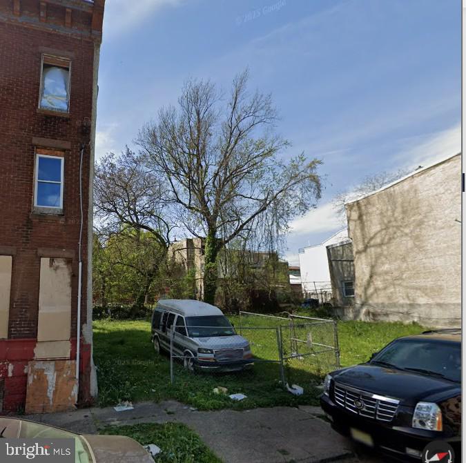 2204, 2206, 2208 N FRANKLIN STREET
