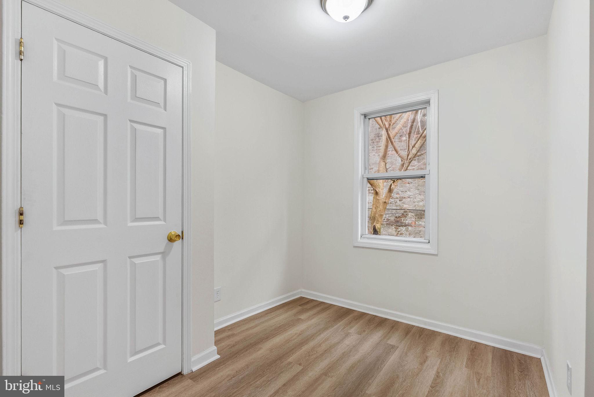 410 MCCLELLAN STREET