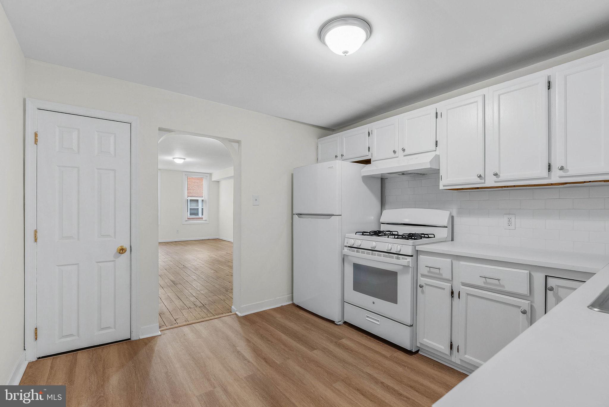 410 MCCLELLAN STREET