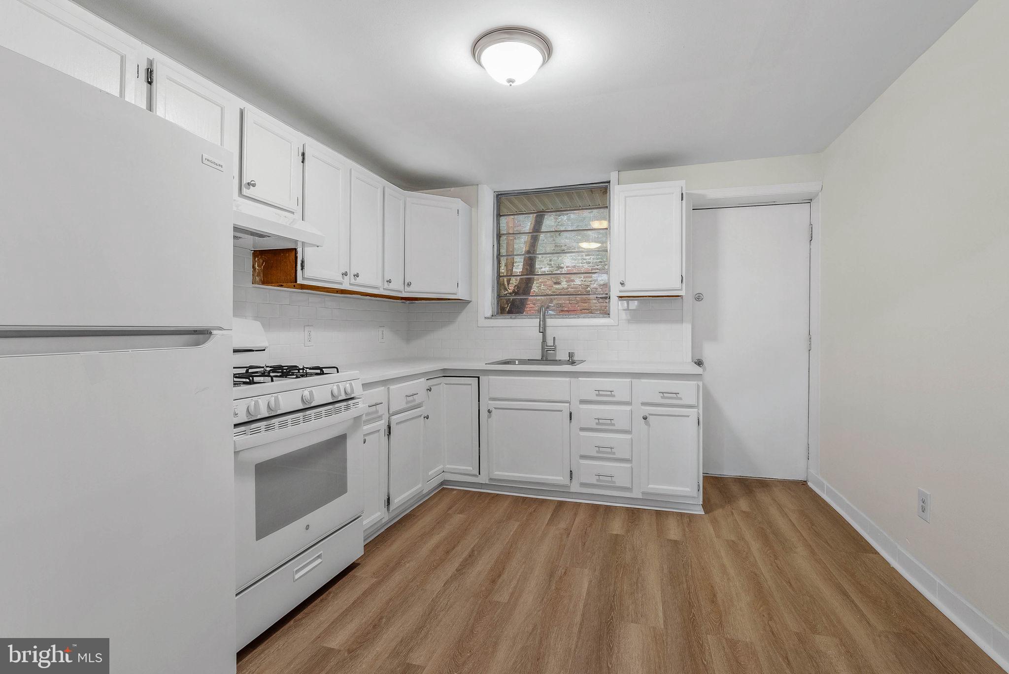 410 MCCLELLAN STREET