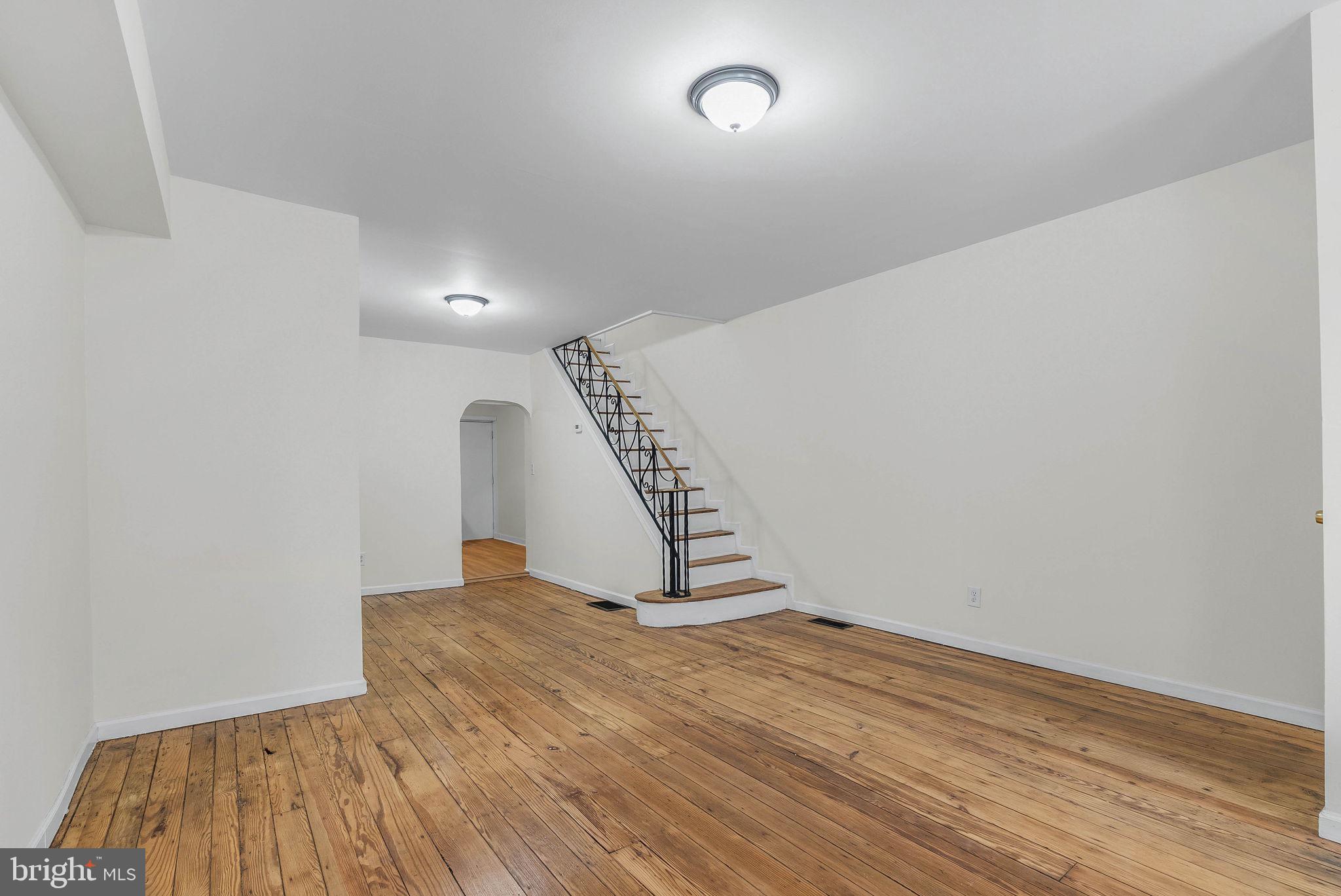 410 MCCLELLAN STREET