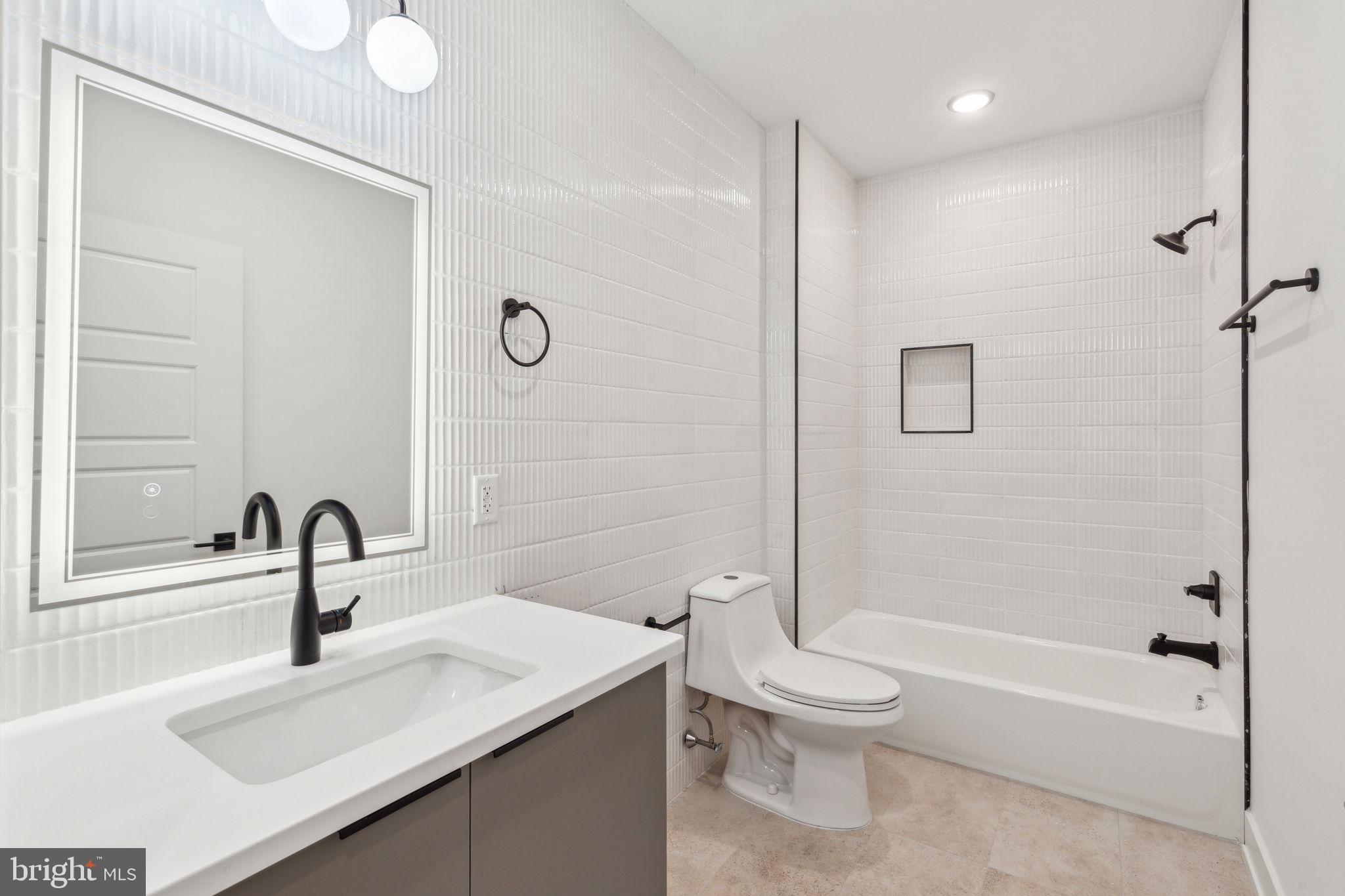 1214 E SUSQUEHANNA AVENUE 2