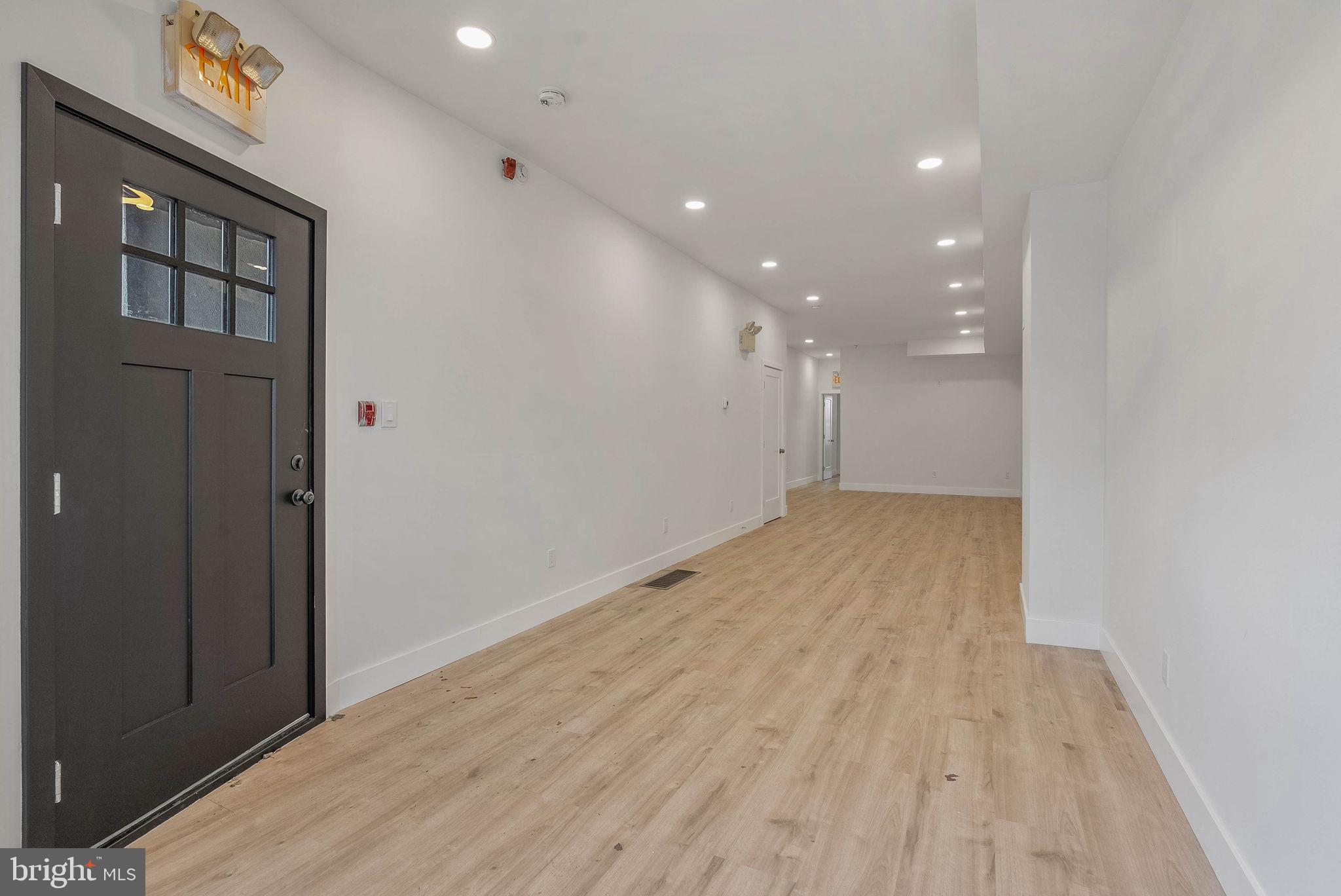 1326 POINT BREEZE AVENUE