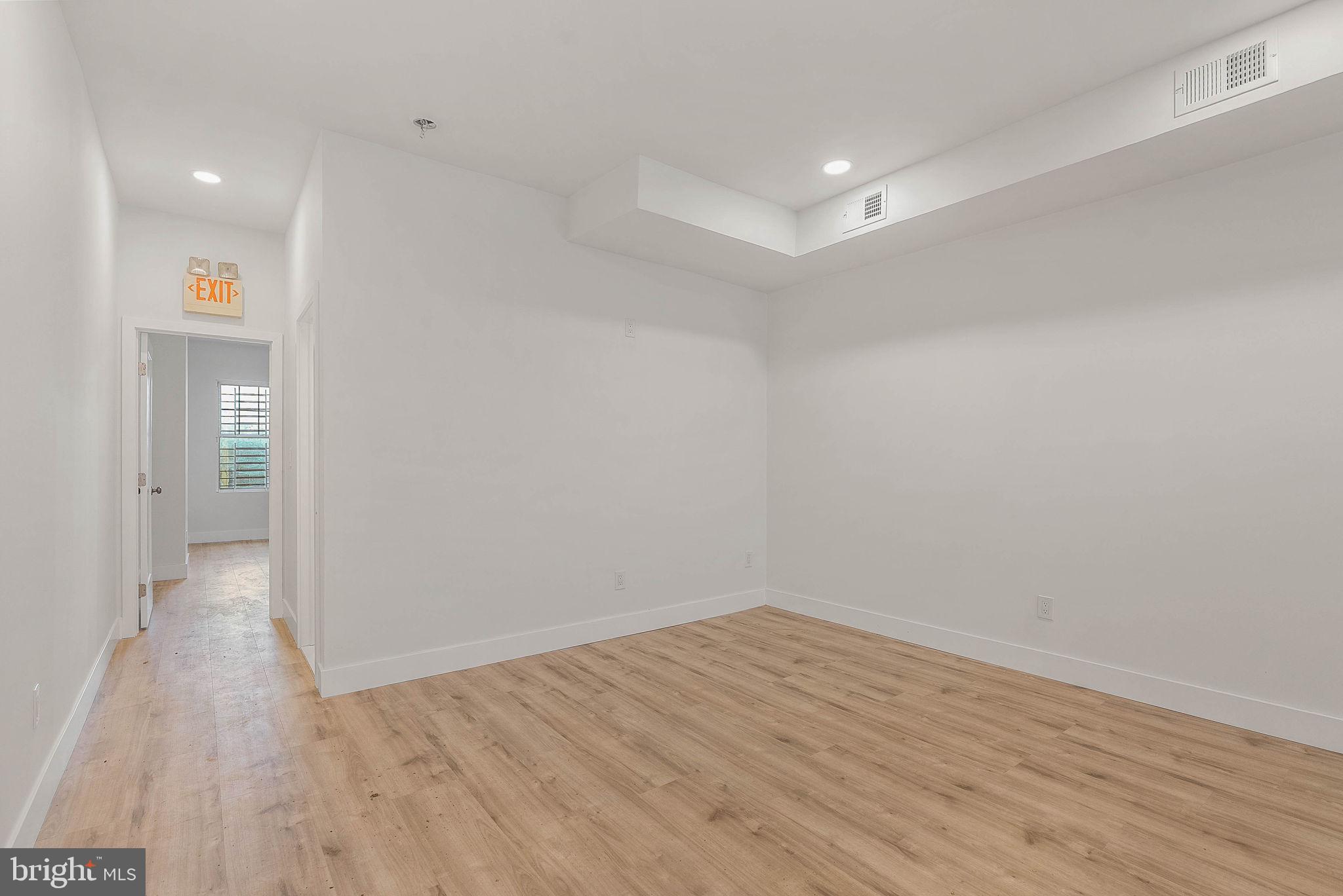 1326 POINT BREEZE AVENUE