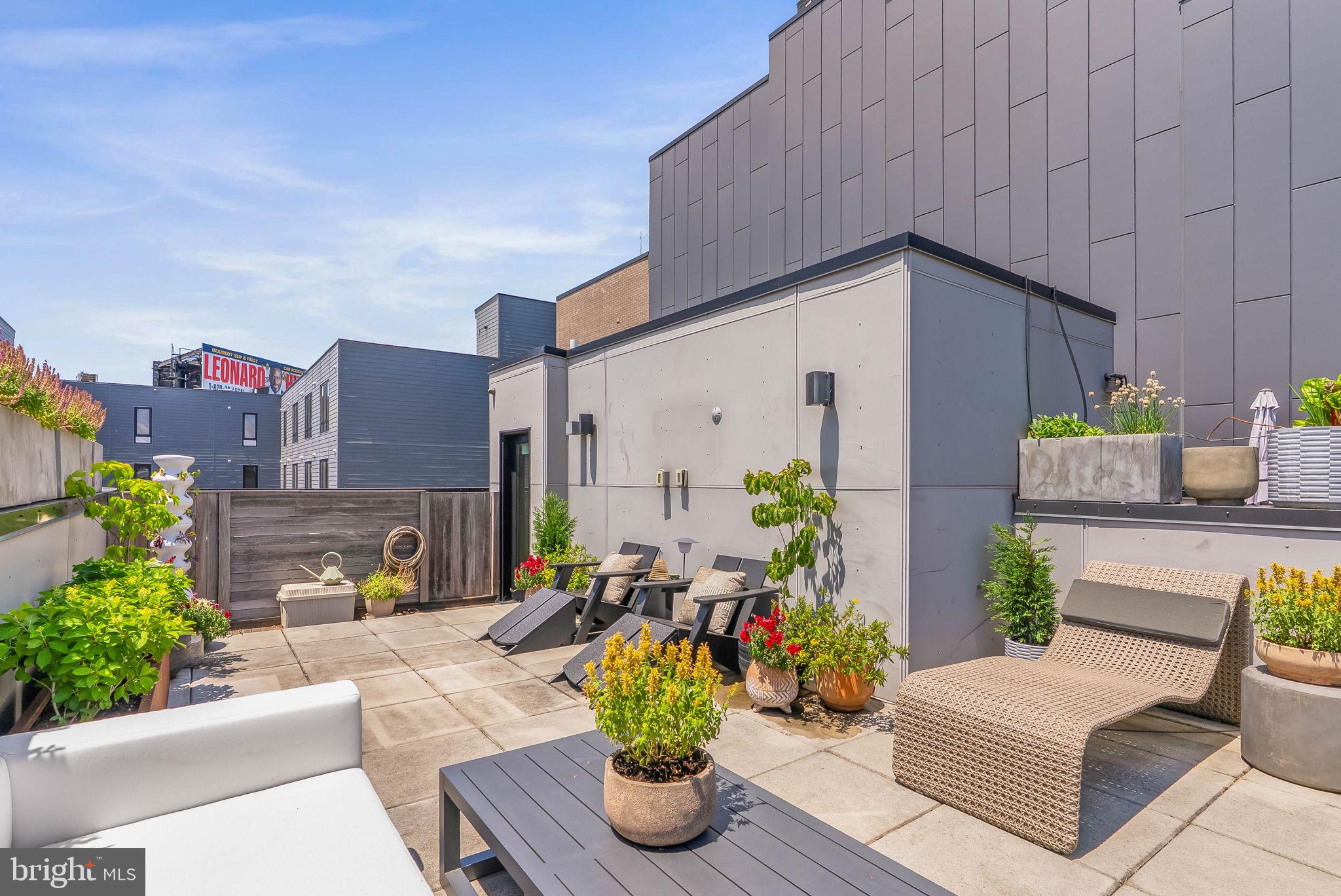 308 N 2ND STREET