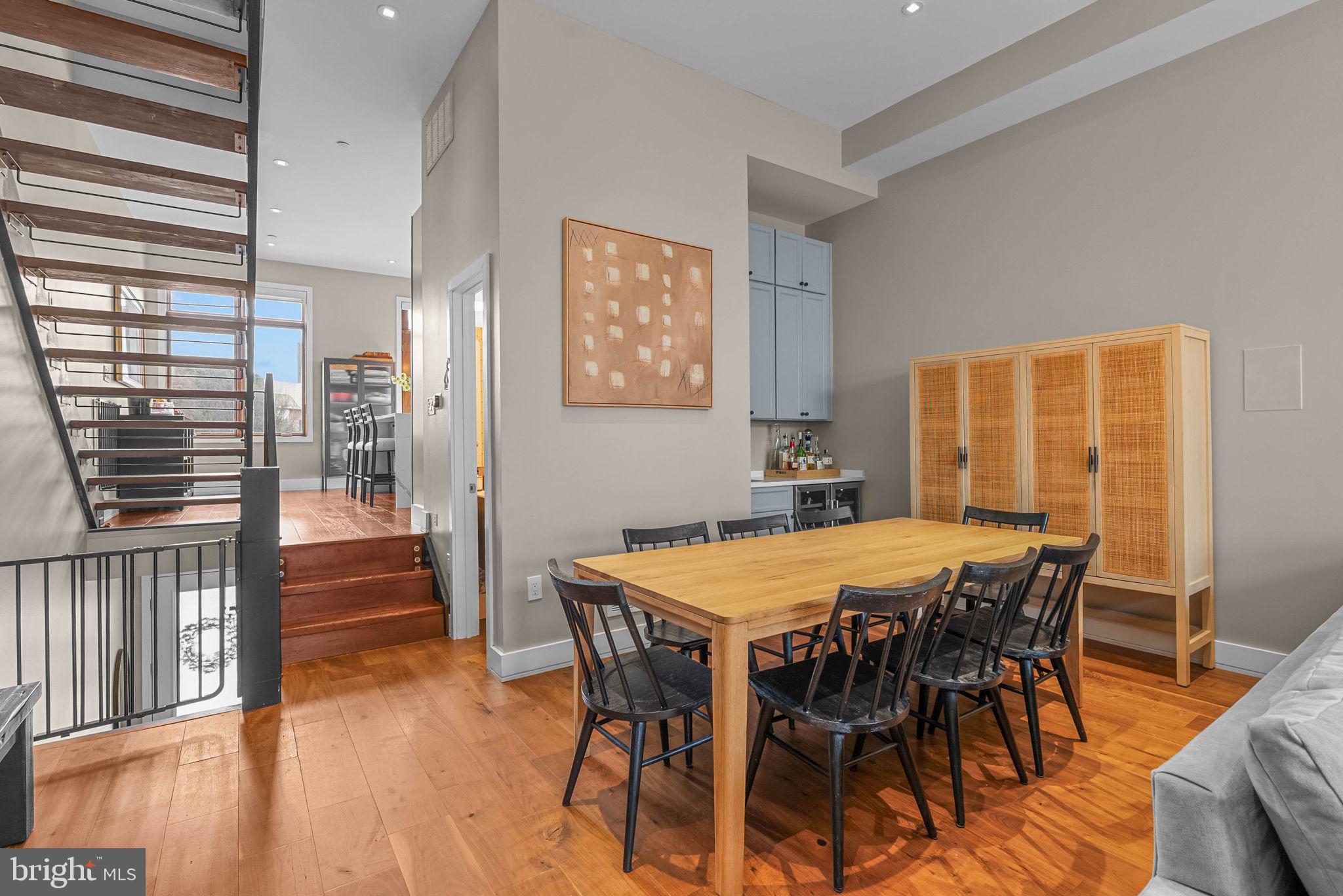 308 N 2ND STREET