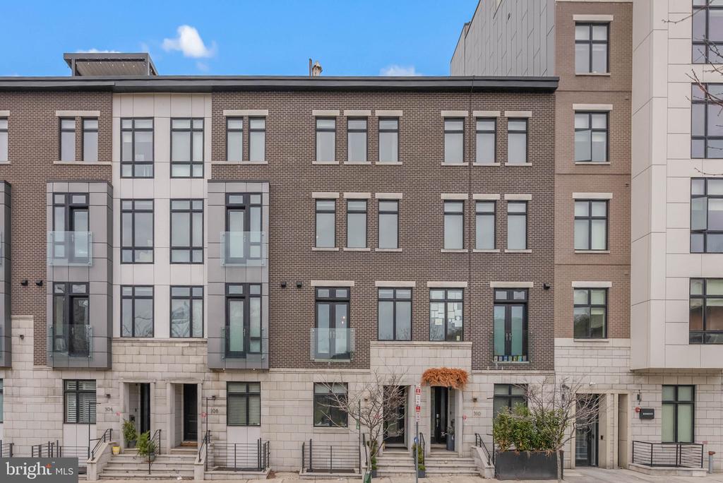 308 N 2ND STREET