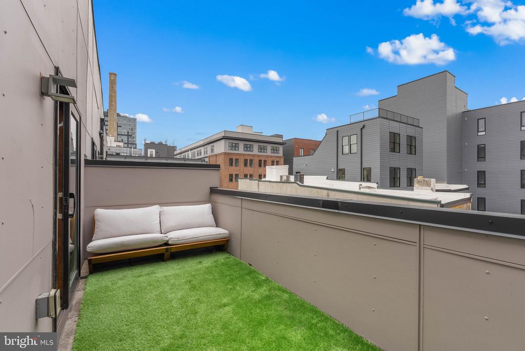 308 N 2ND STREET