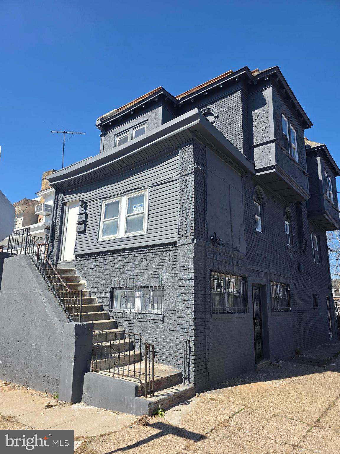 5901 BELMAR TERRACE 2