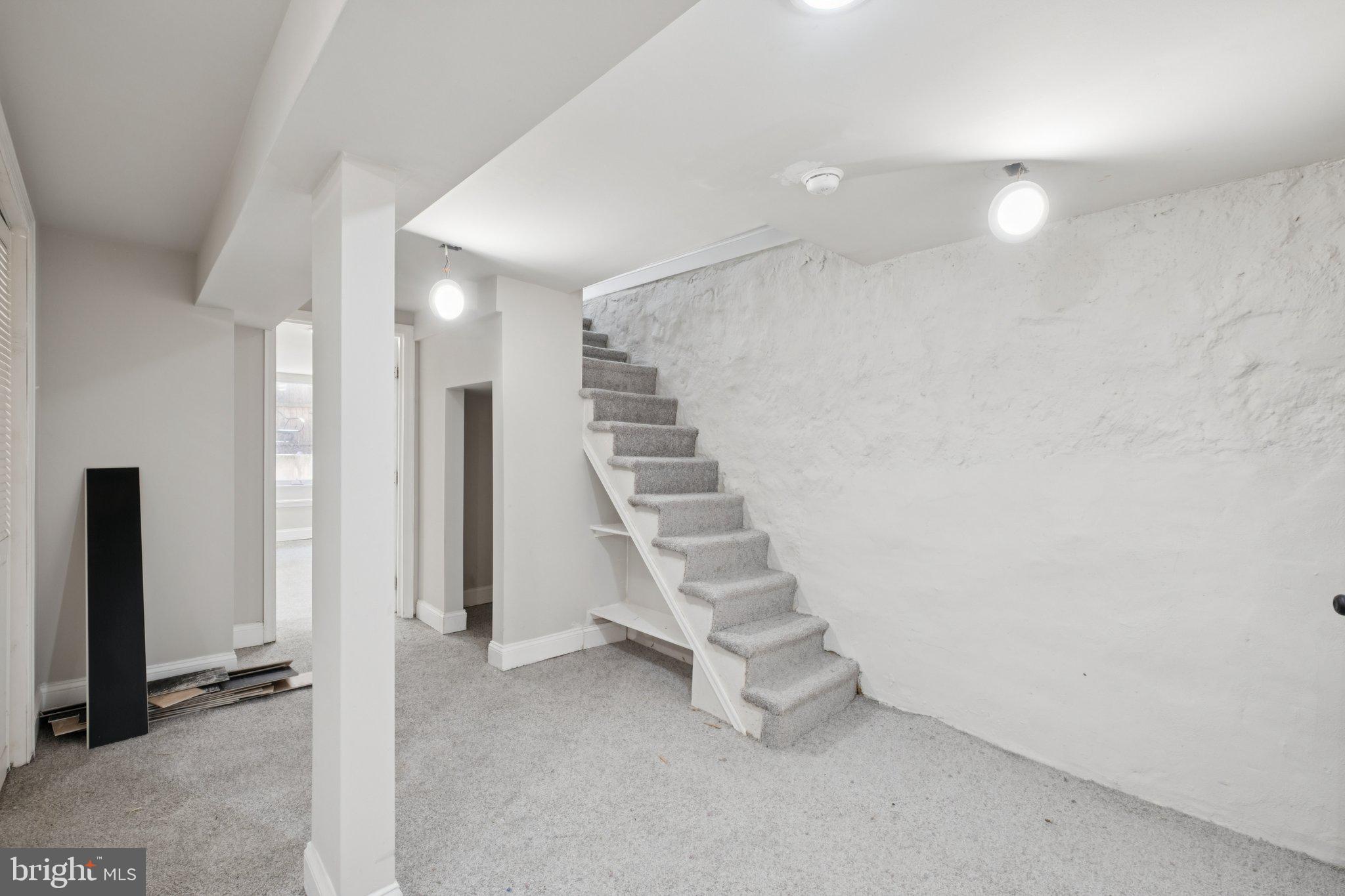 6508 SAYBROOK AVENUE