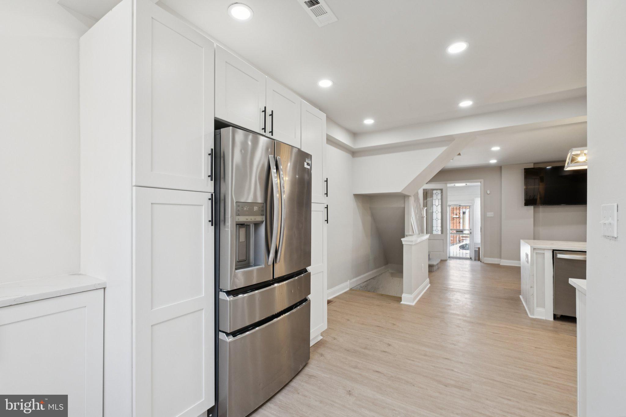 6508 SAYBROOK AVENUE