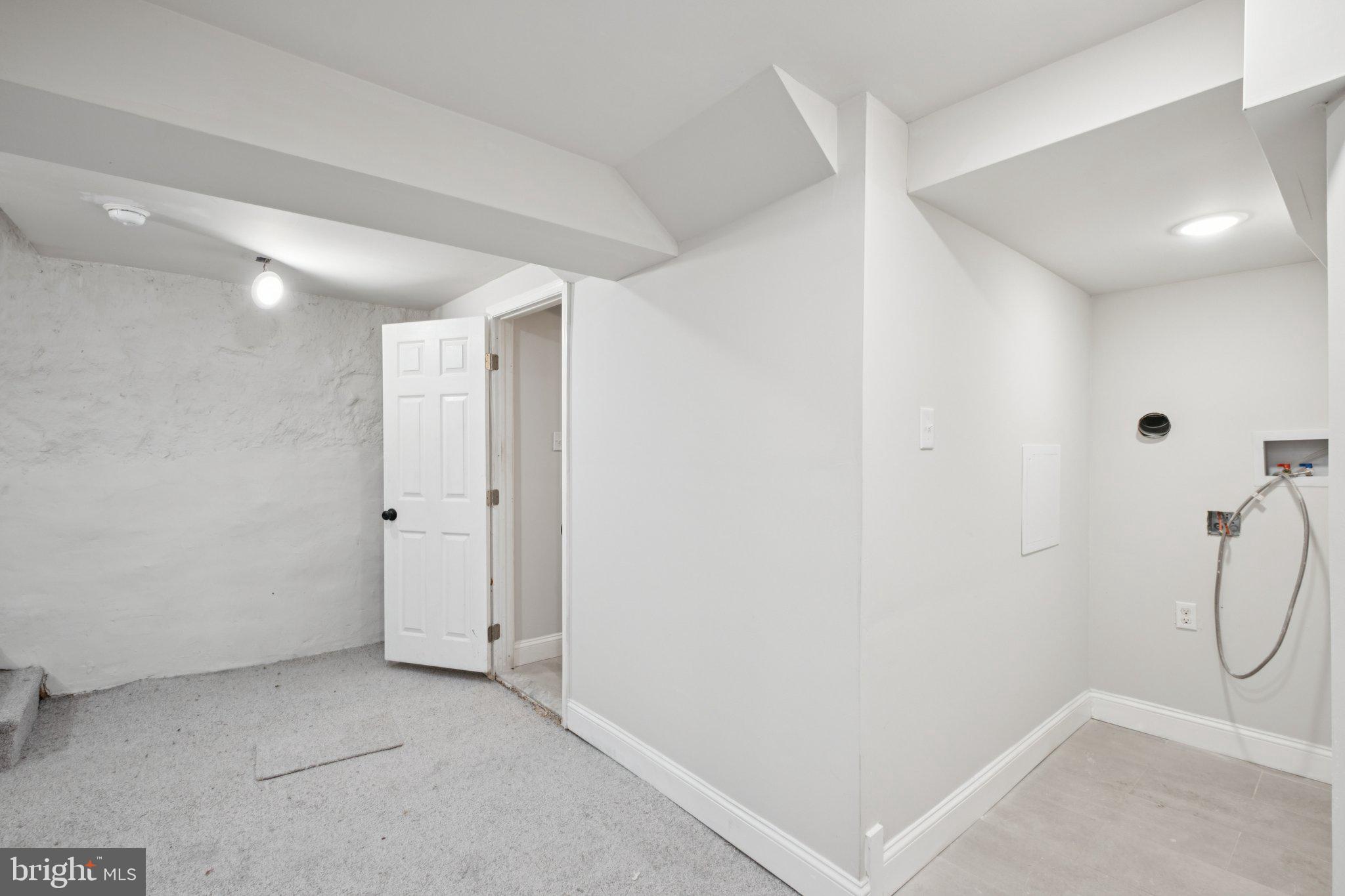 6508 SAYBROOK AVENUE