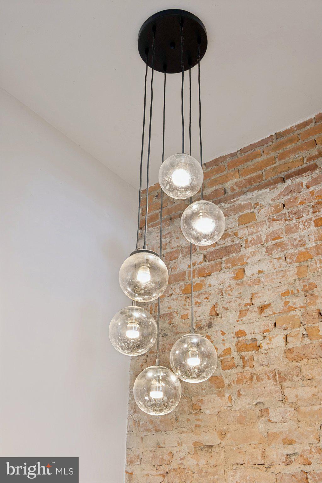 6508 SAYBROOK AVENUE