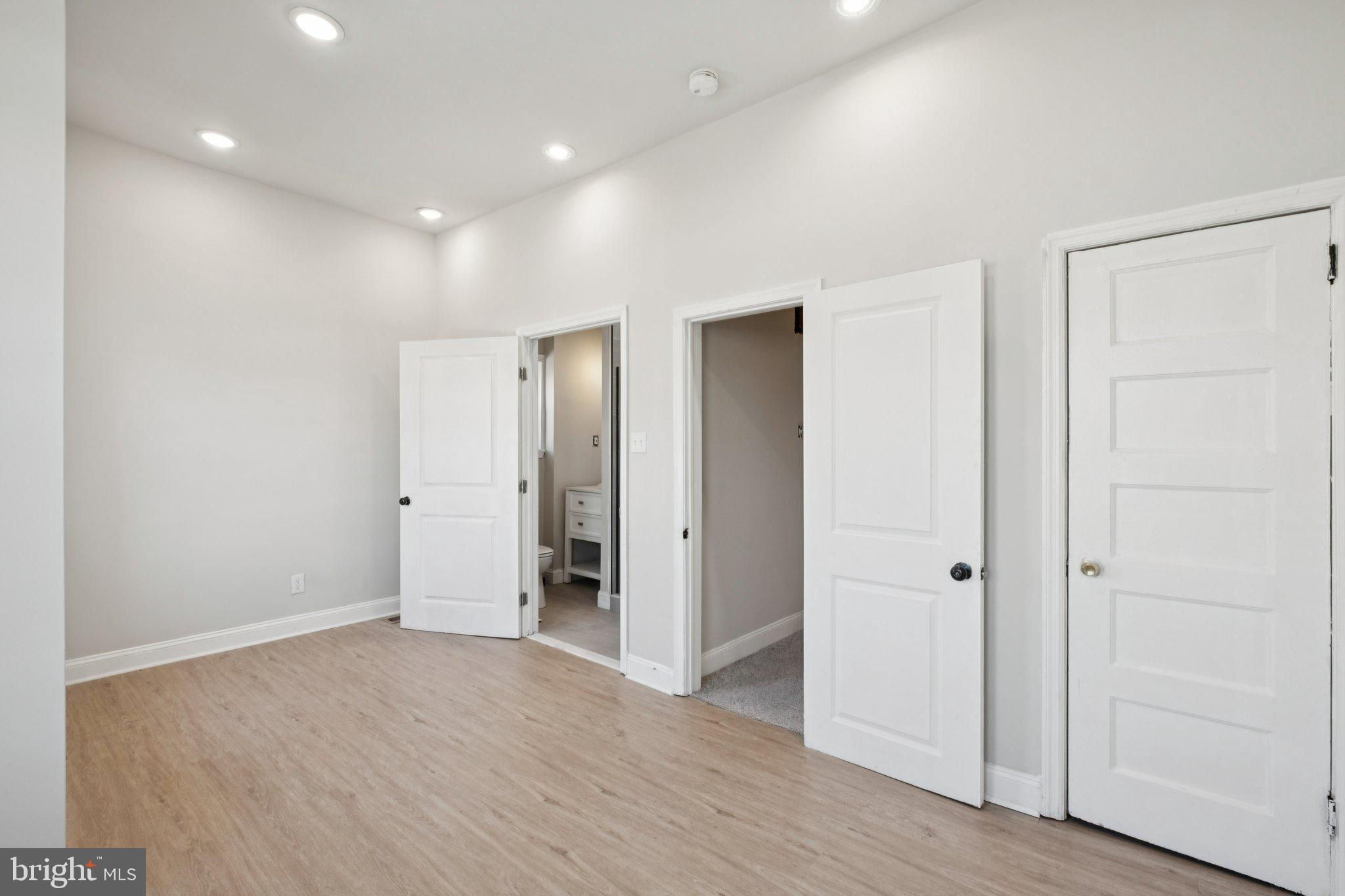 6508 SAYBROOK AVENUE