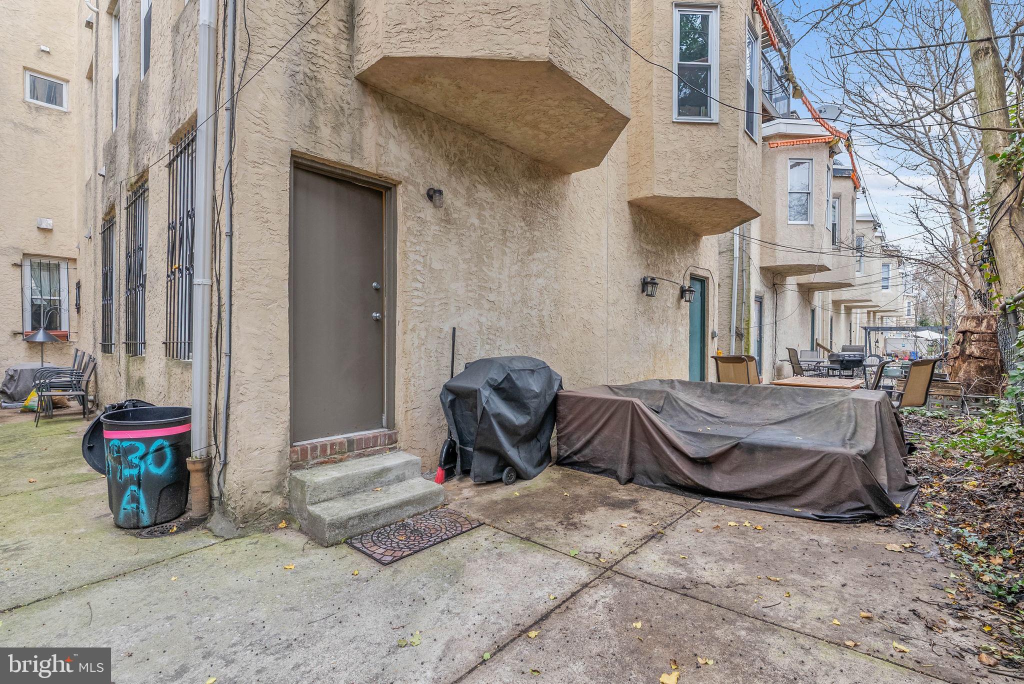 1930 CHRISTIAN STREET A