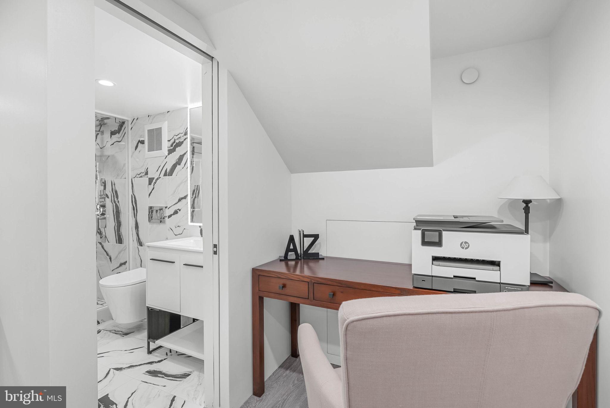 219 S 18TH STREET 29 710