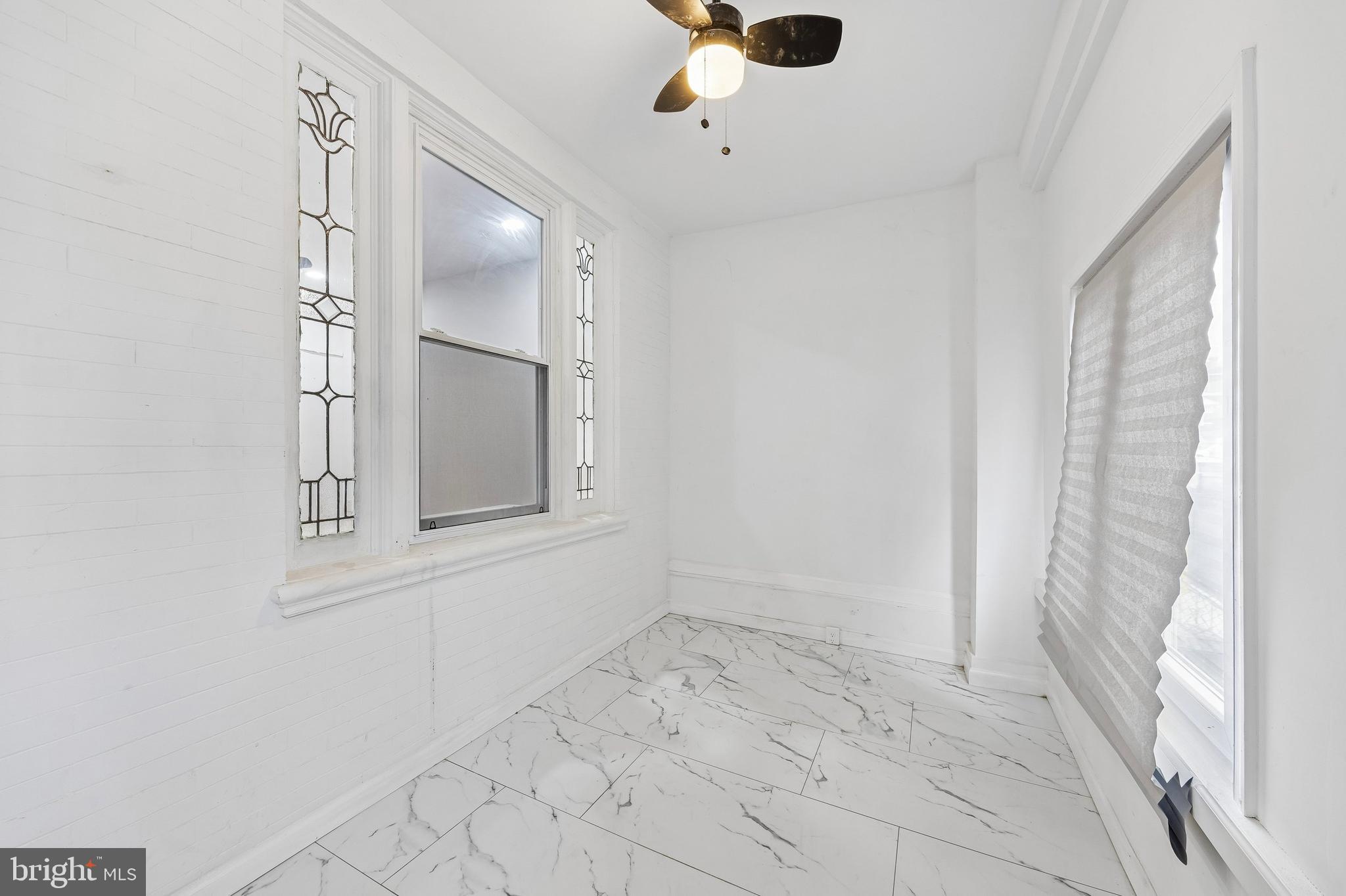 5648 BROOMALL STREET 00