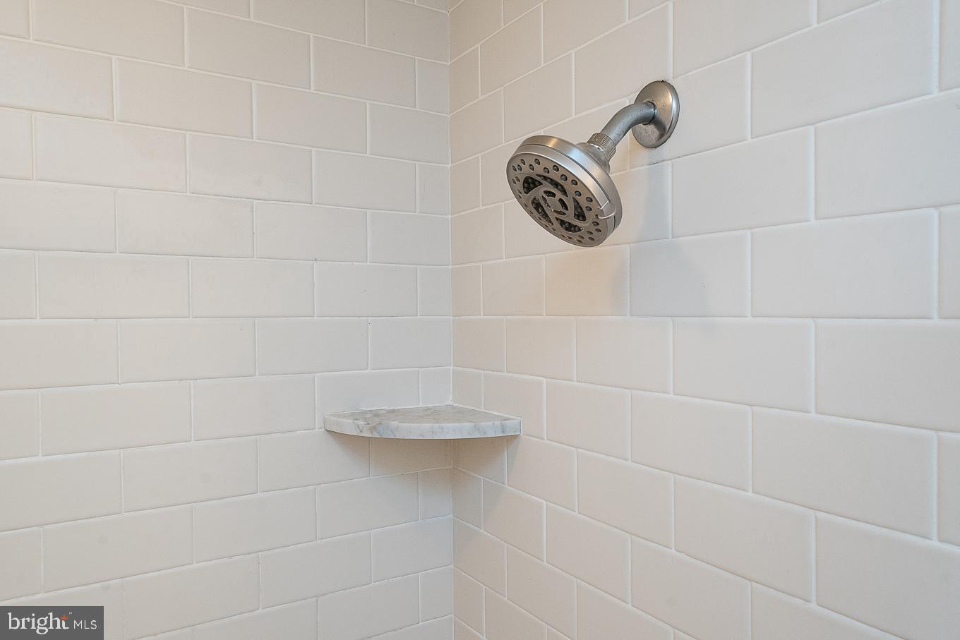 111 S 15TH STREET 2001