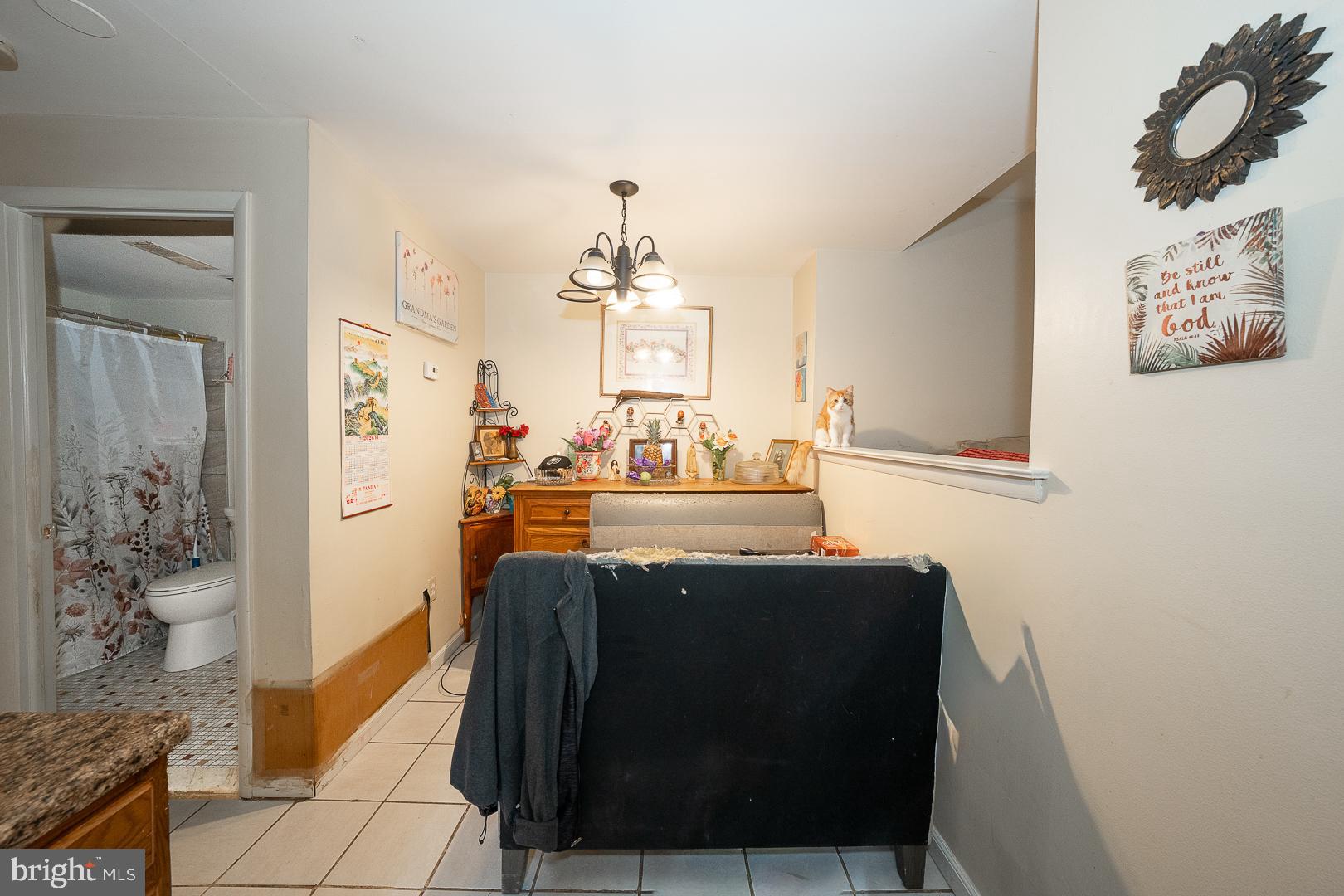 2940 DEVEREAUX AVENUE