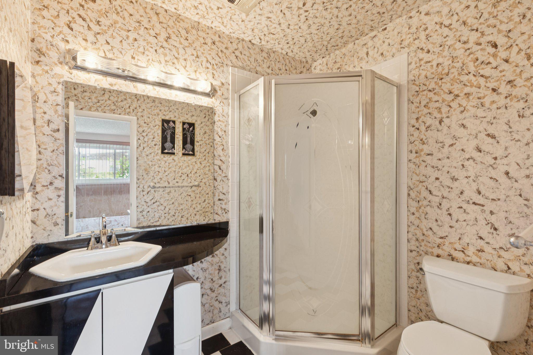 1928 KENTWOOD STREET