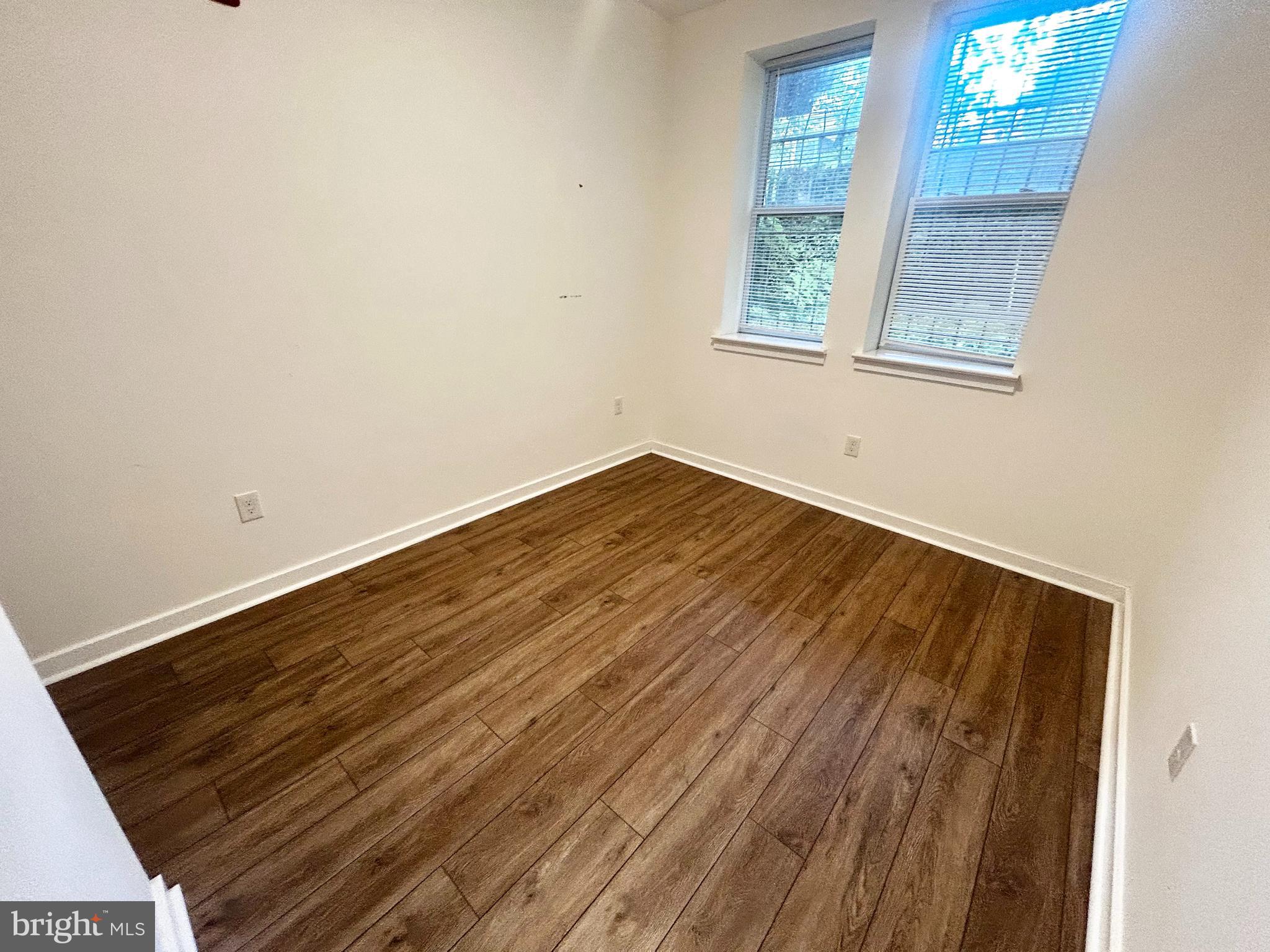 405 S 42ND STREET 1R