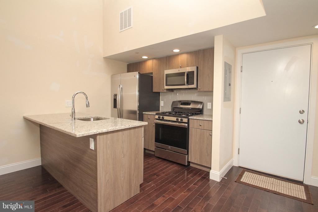 1218 S 8TH STREET 20 5