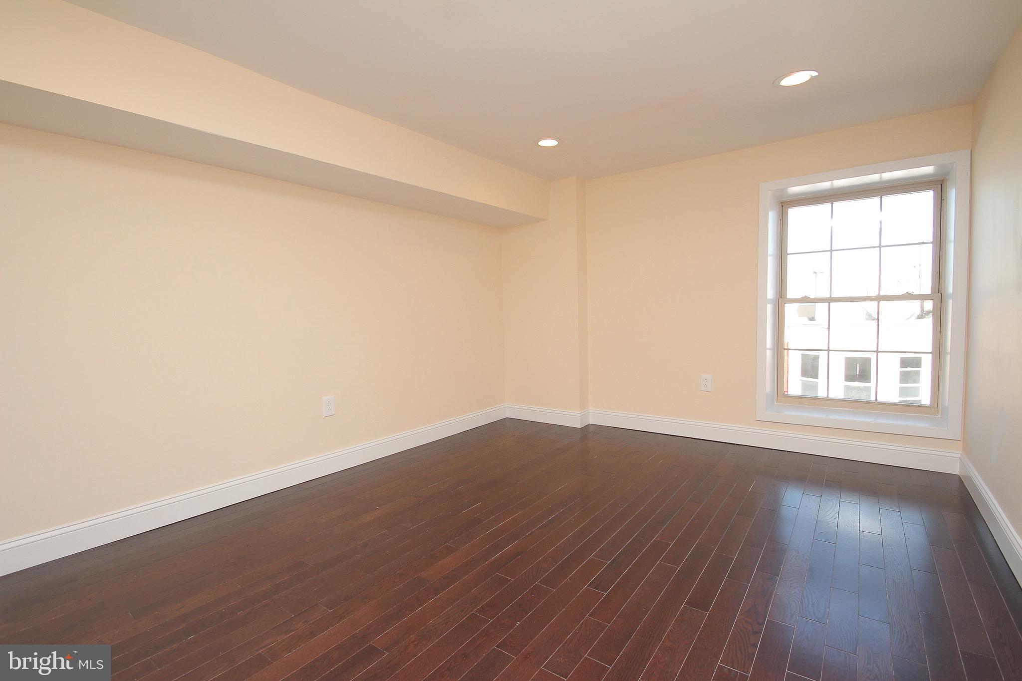 1218 S 8TH STREET 20 5