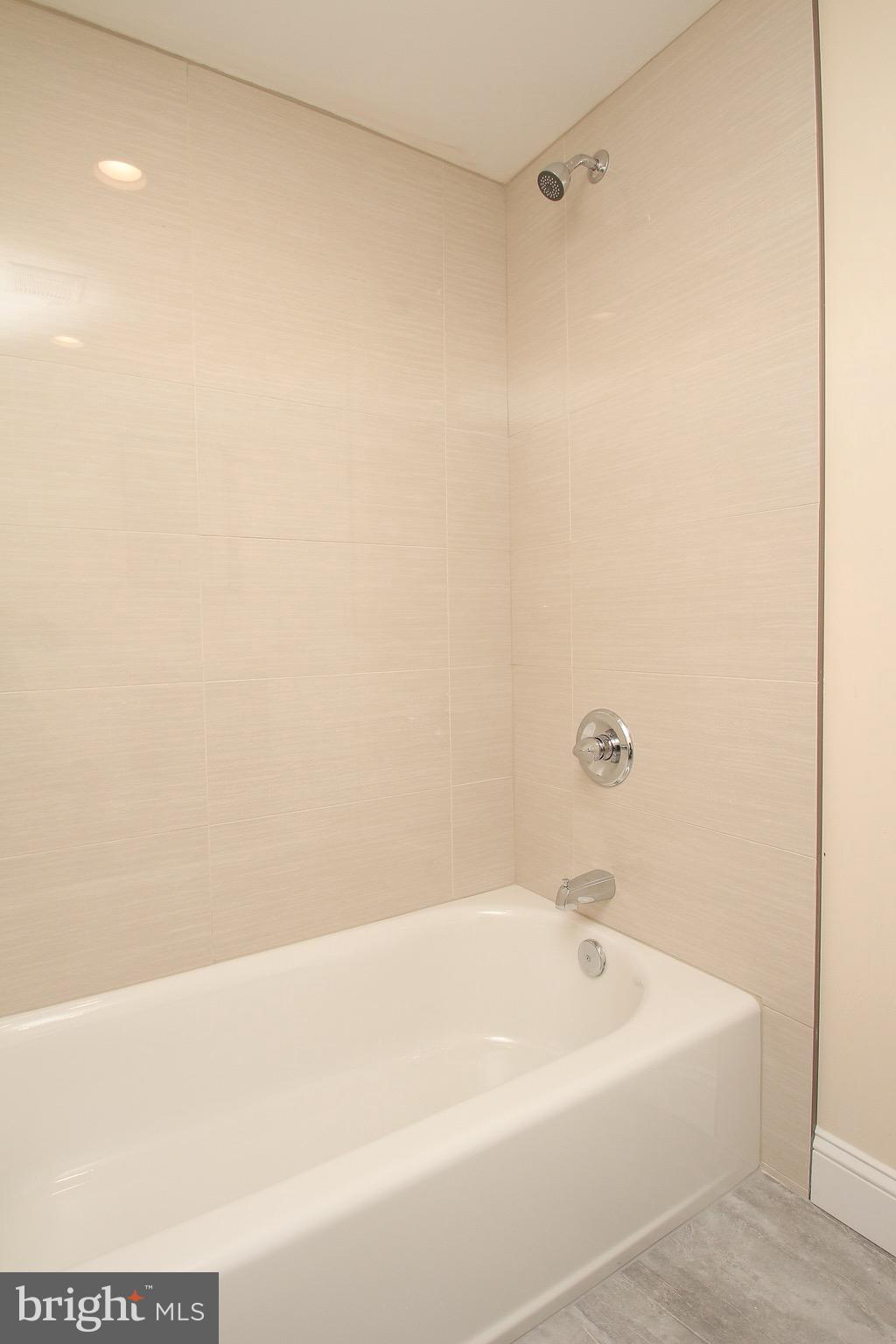 1218 S 8TH STREET 20 5