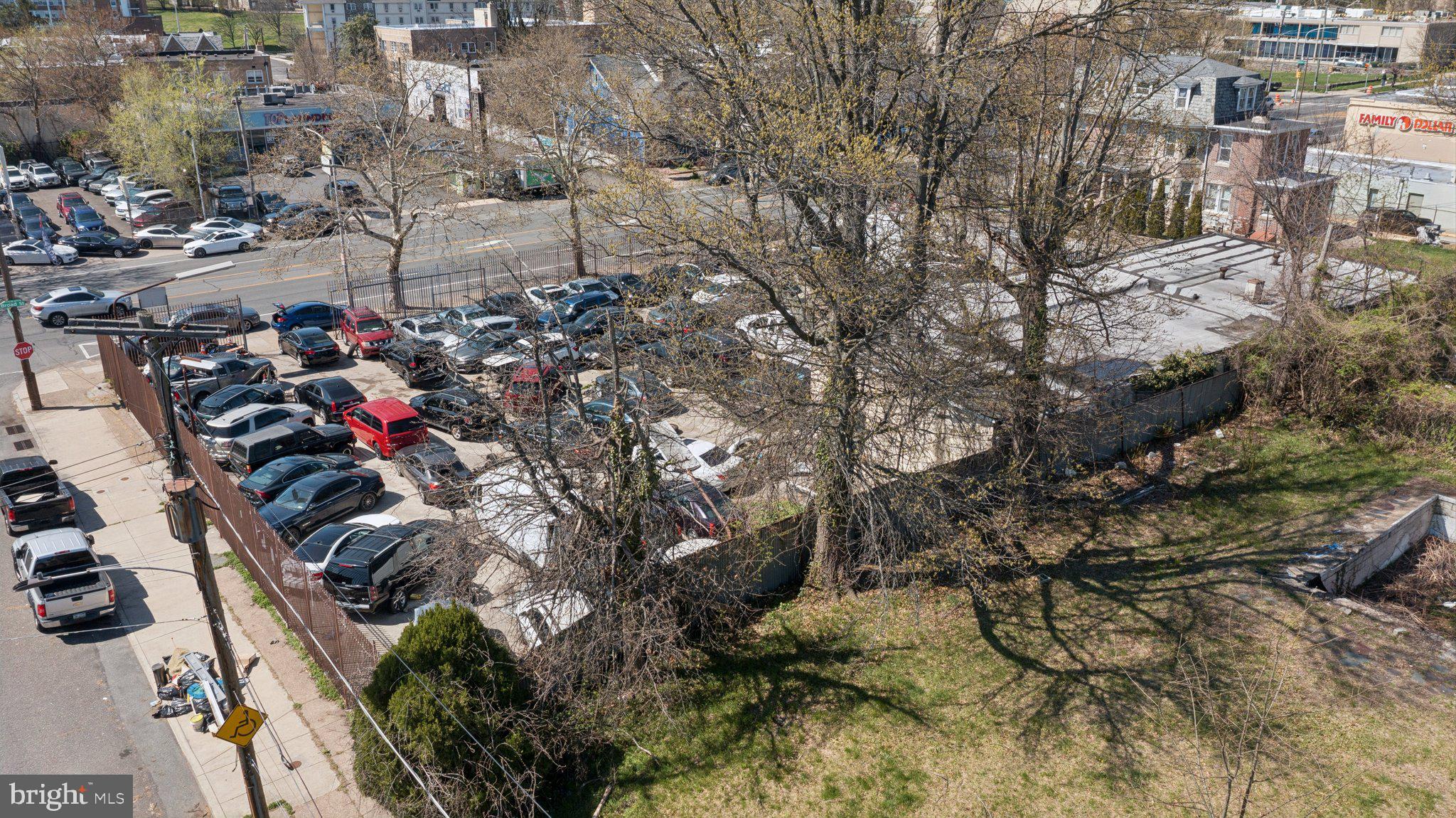 6301 N BROAD STREET 11