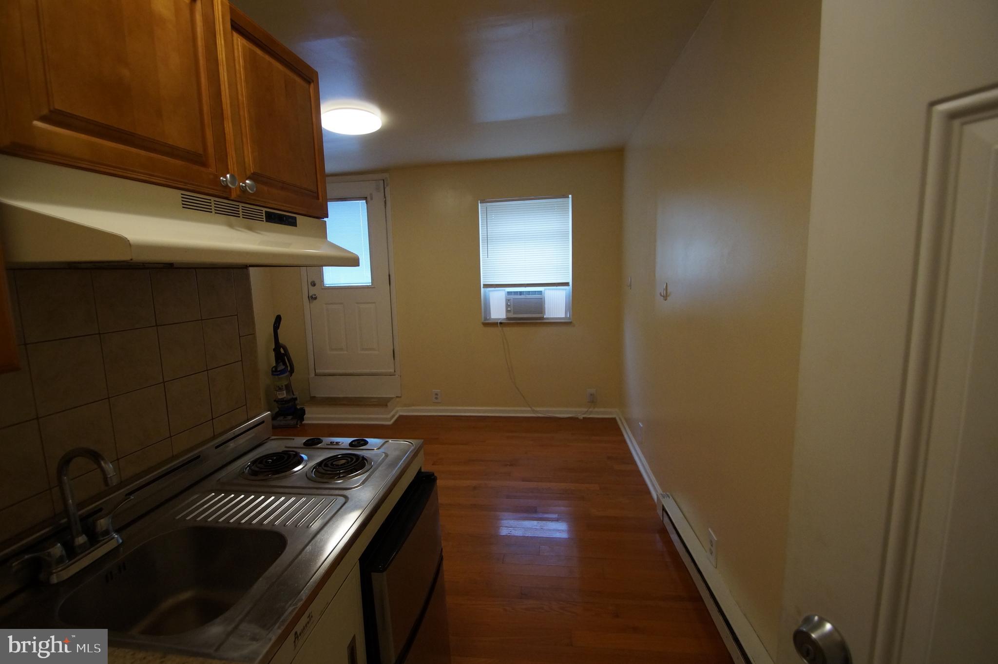 709 S 20TH STREET 2R