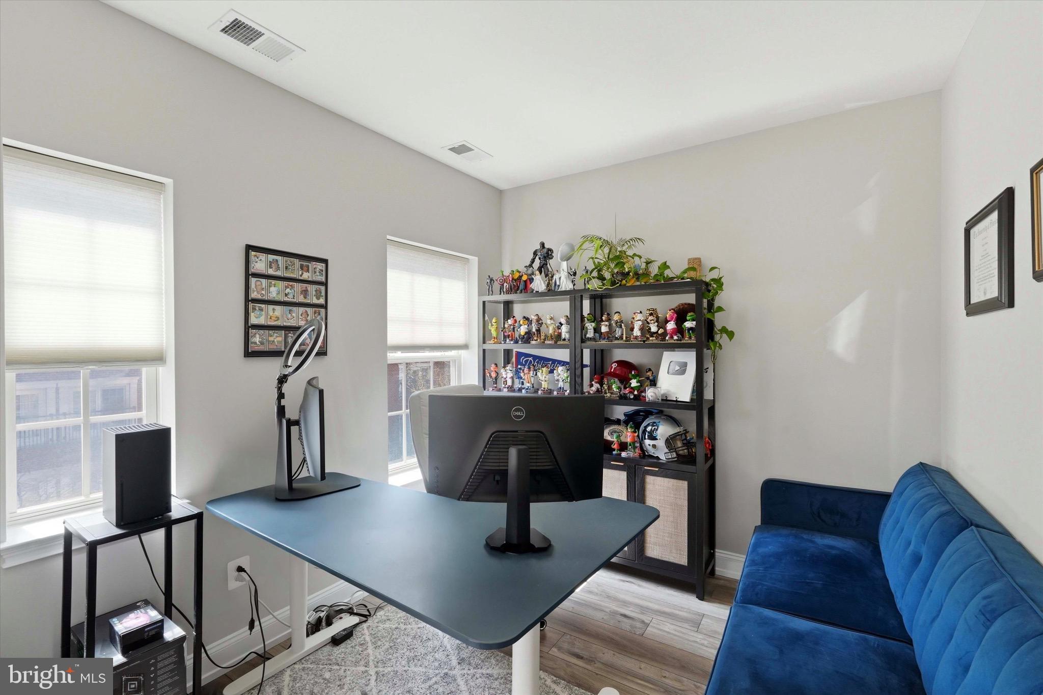 800 ADMIRALS WAY 1847