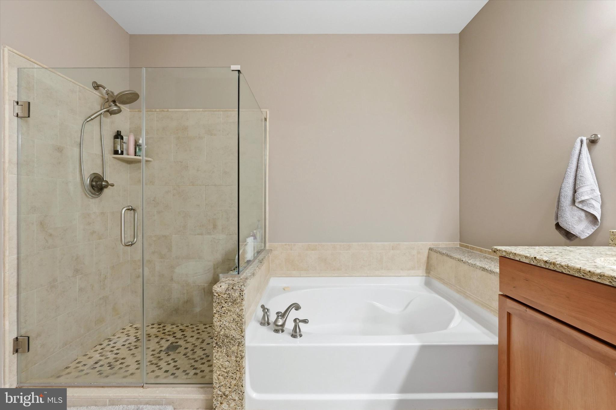 800 ADMIRALS WAY 1847