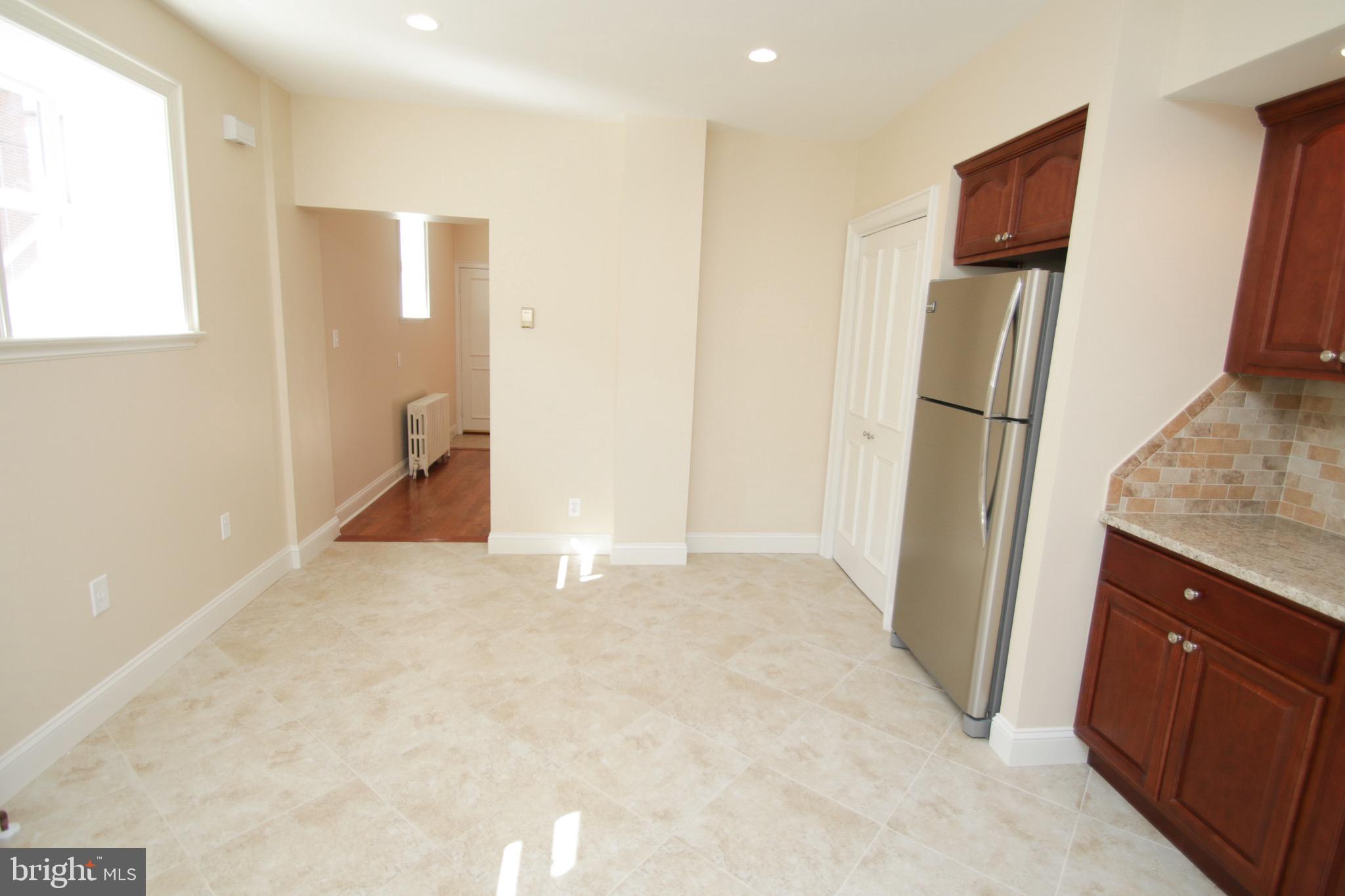 1927 S 10TH STREET 1ST FLOOR