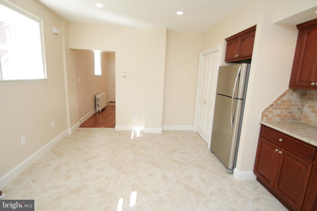 1927 S 10TH STREET 1ST FLOOR