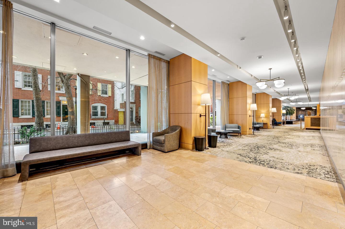 224 W RITTENHOUSE SQUARE 30 1718