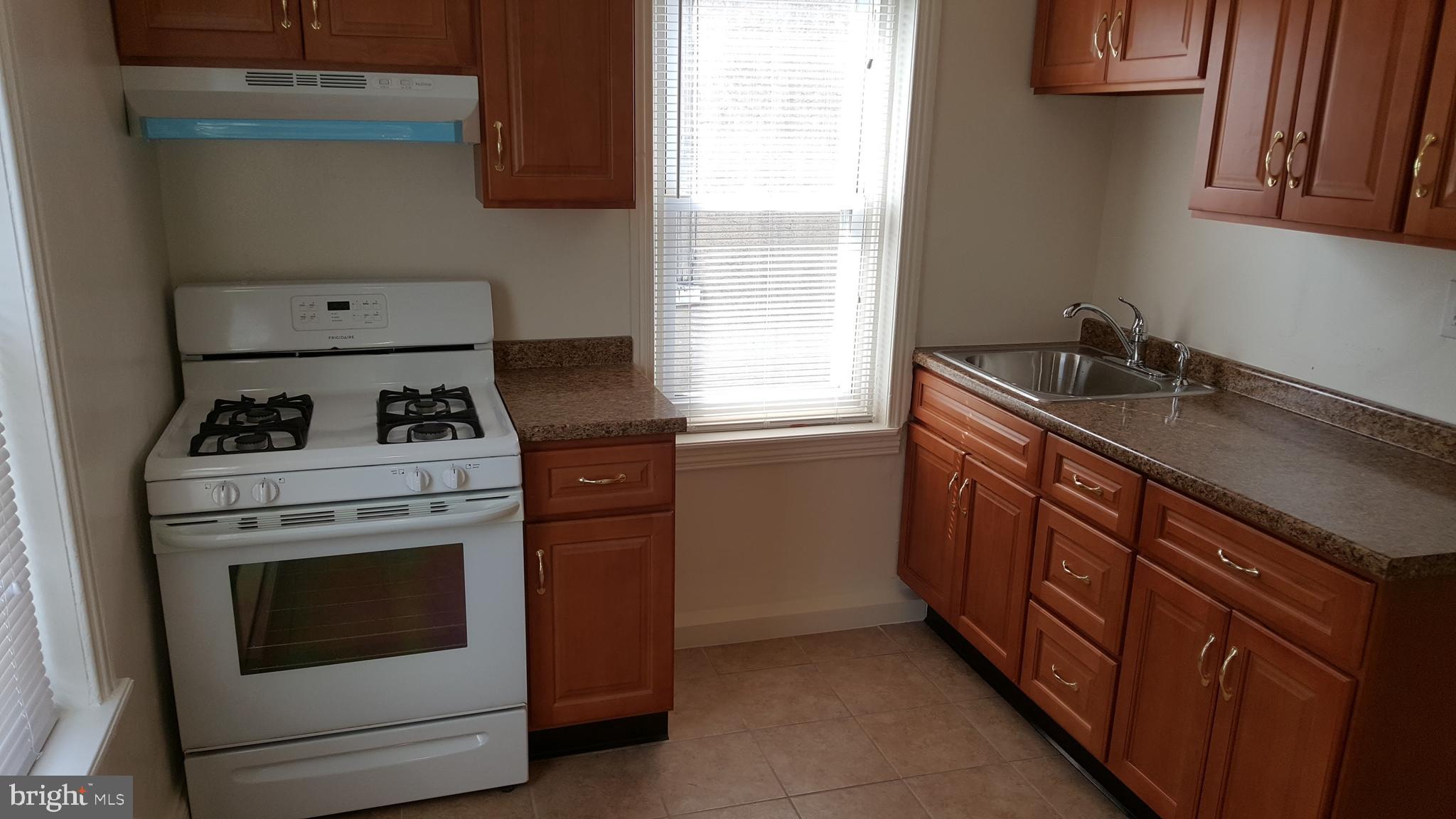 2326 FITZWATER STREET